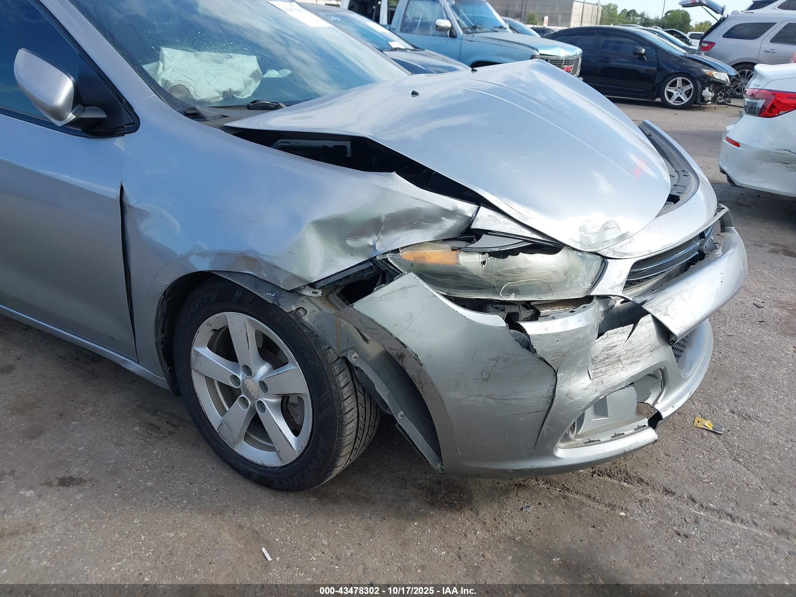 DODGE DART image 6