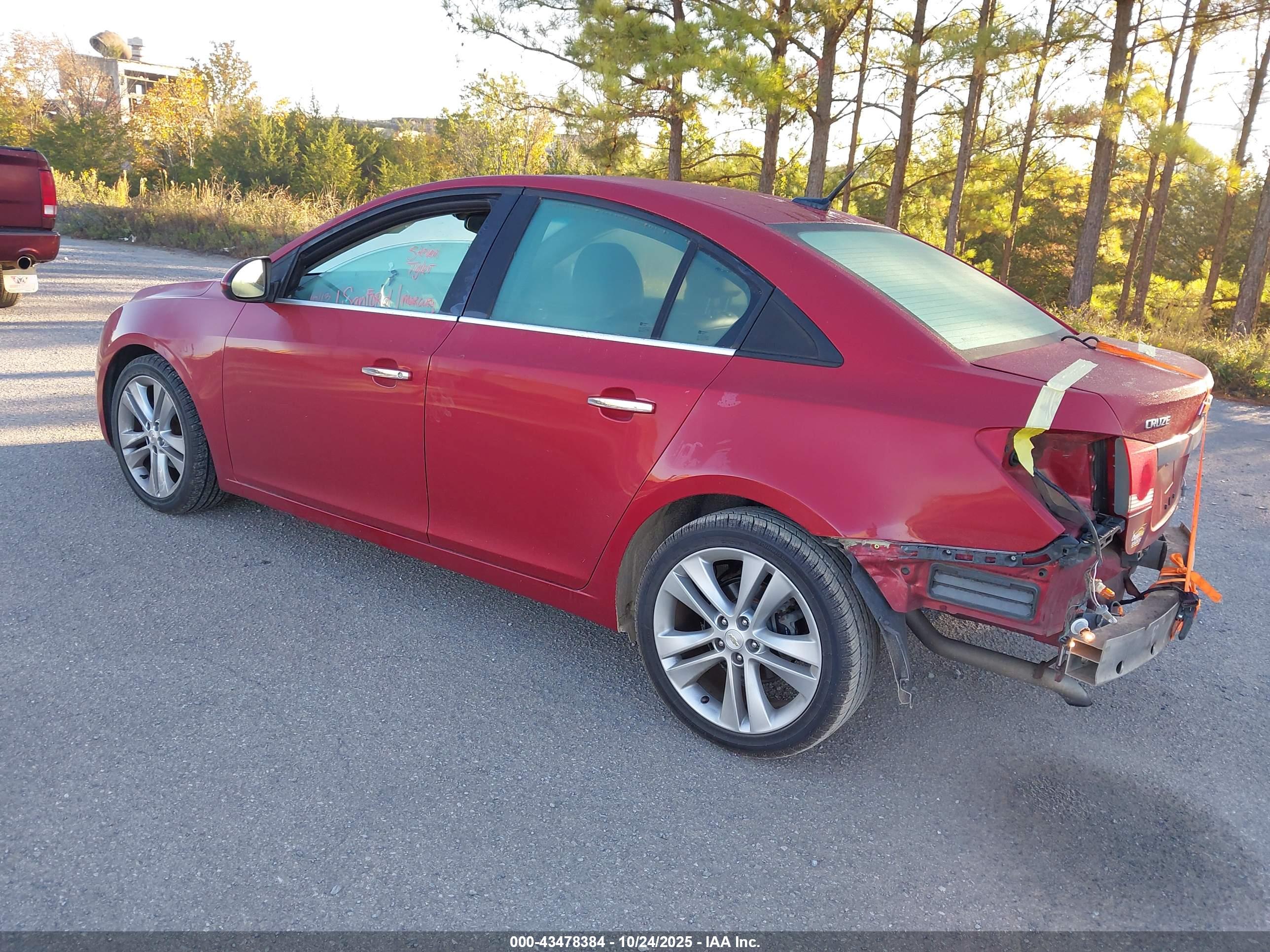 CHEVROLET CRUZE image 3