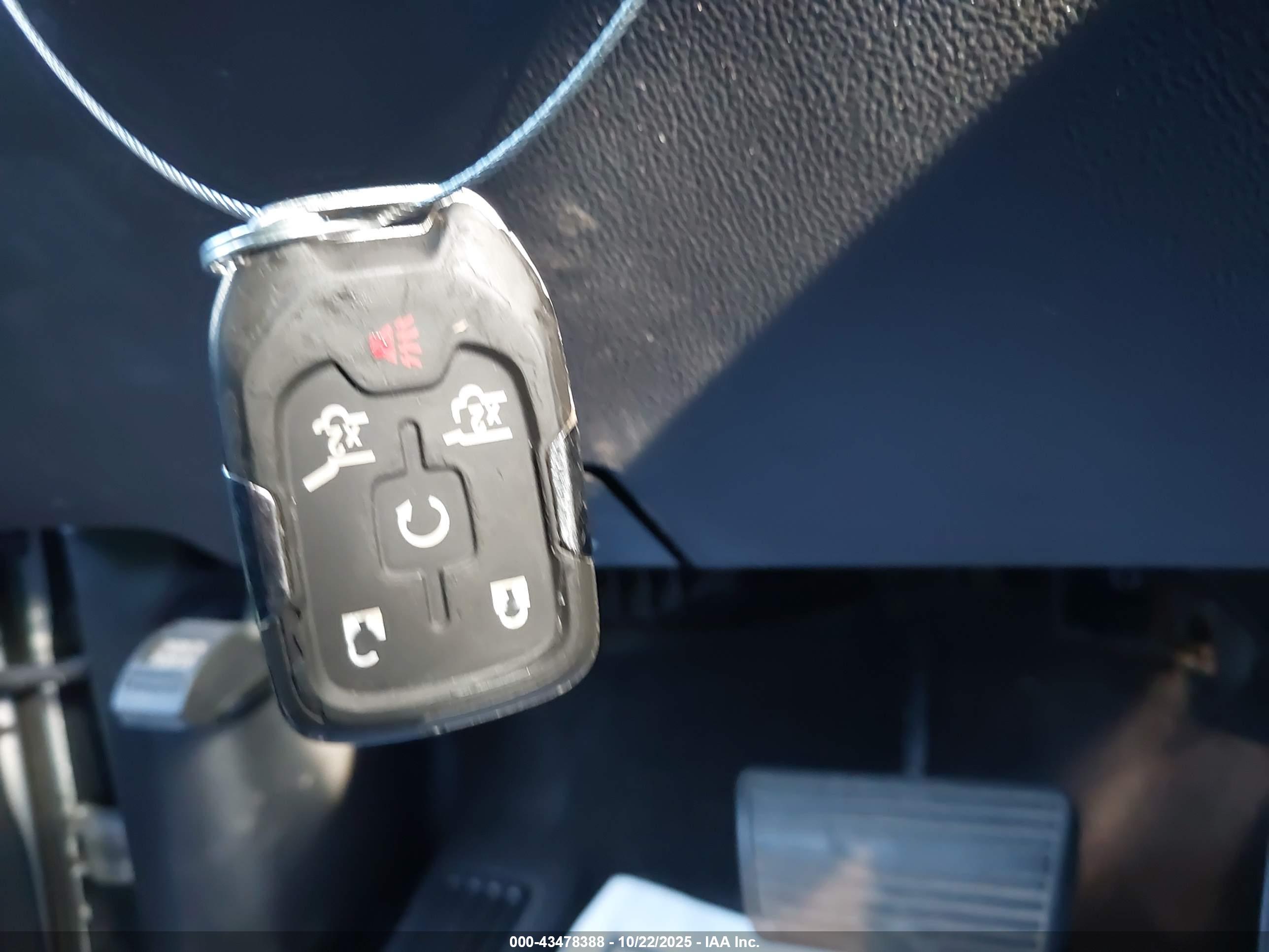 GMC YUKON image 11
