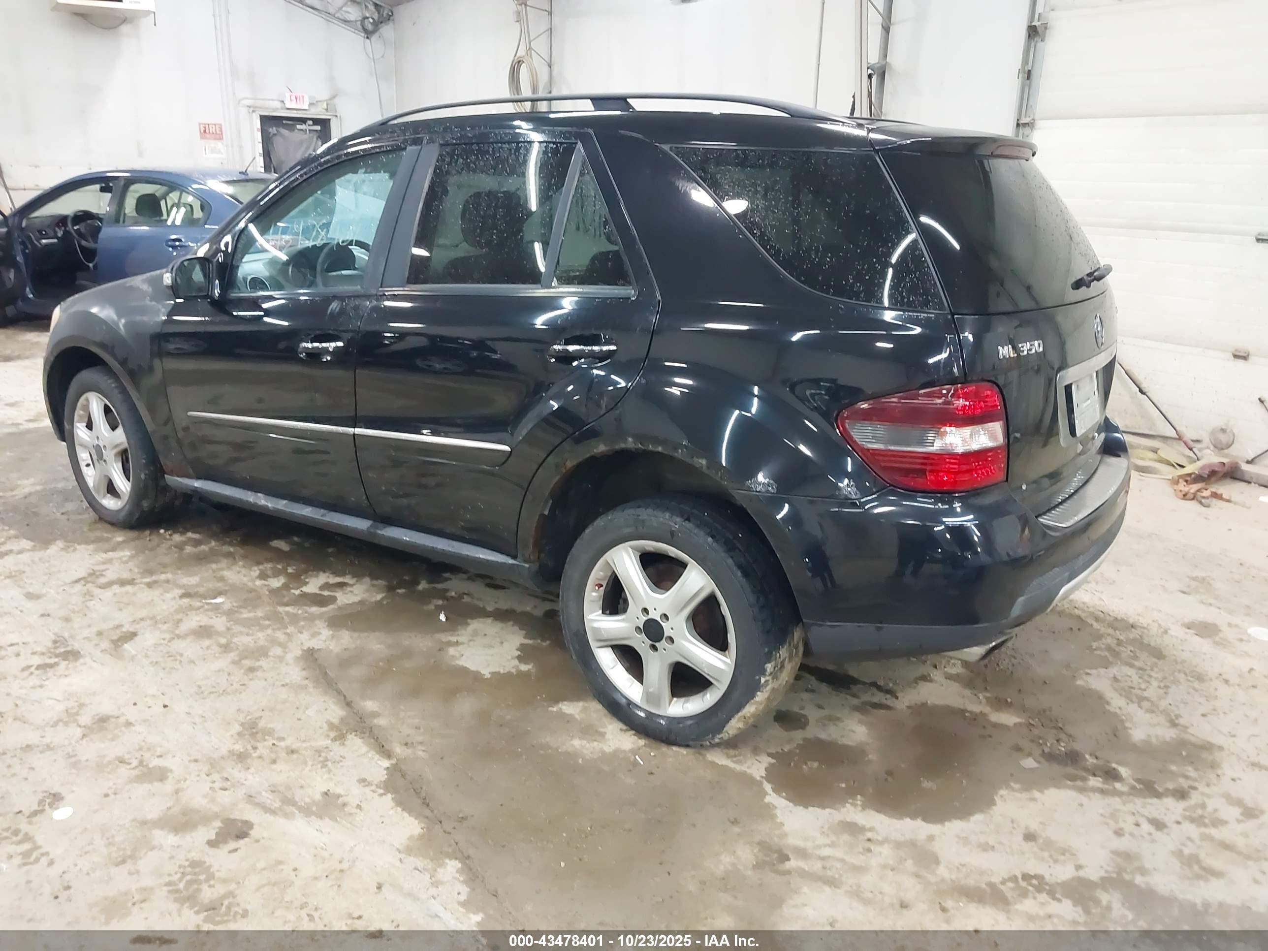 MERCEDES-BENZ ML image 3