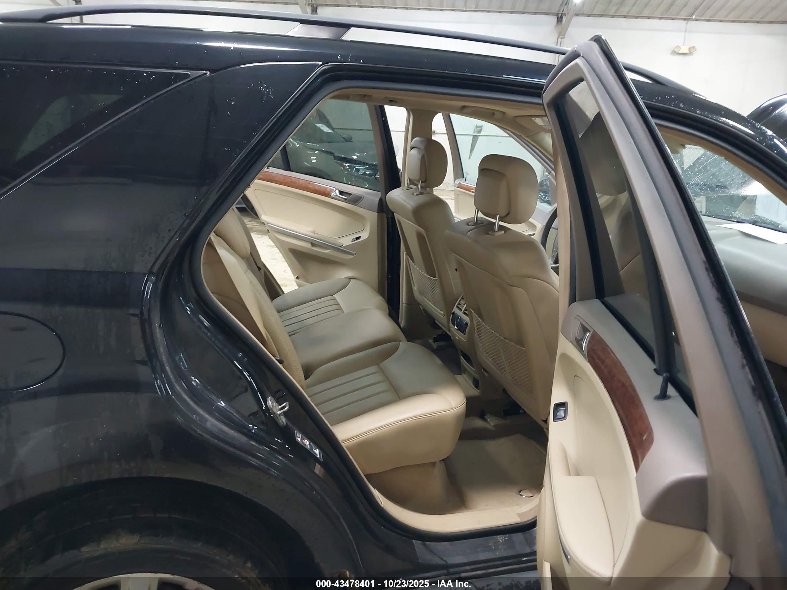 MERCEDES-BENZ ML image 8