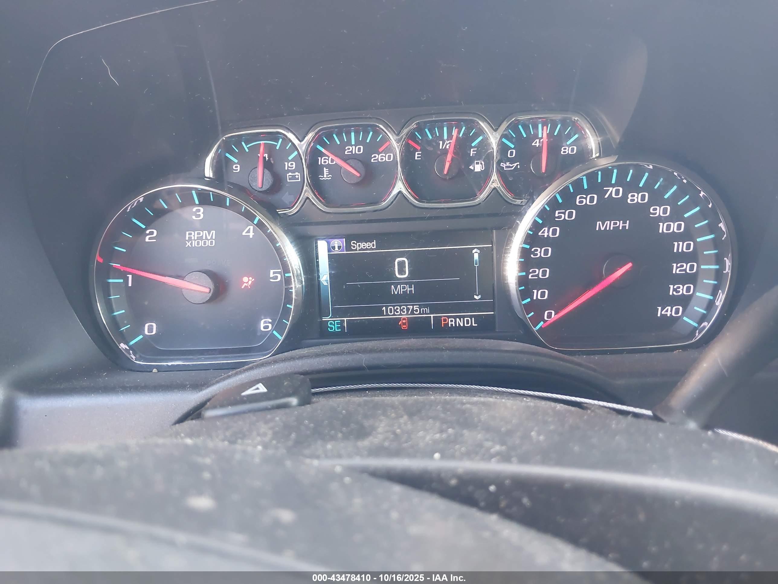 CHEVROLET SILVERADO image 7