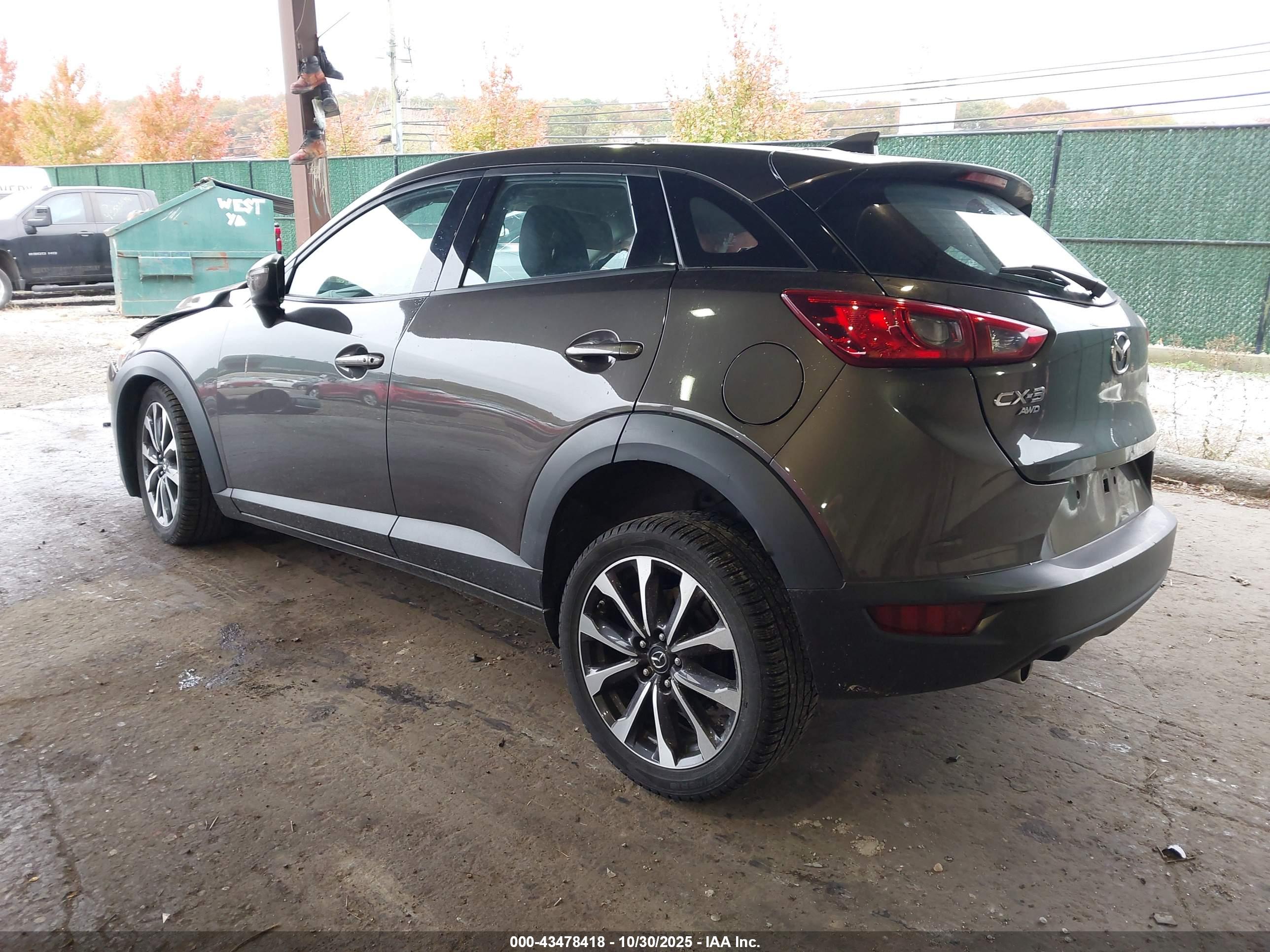MAZDA CX-3 image 3