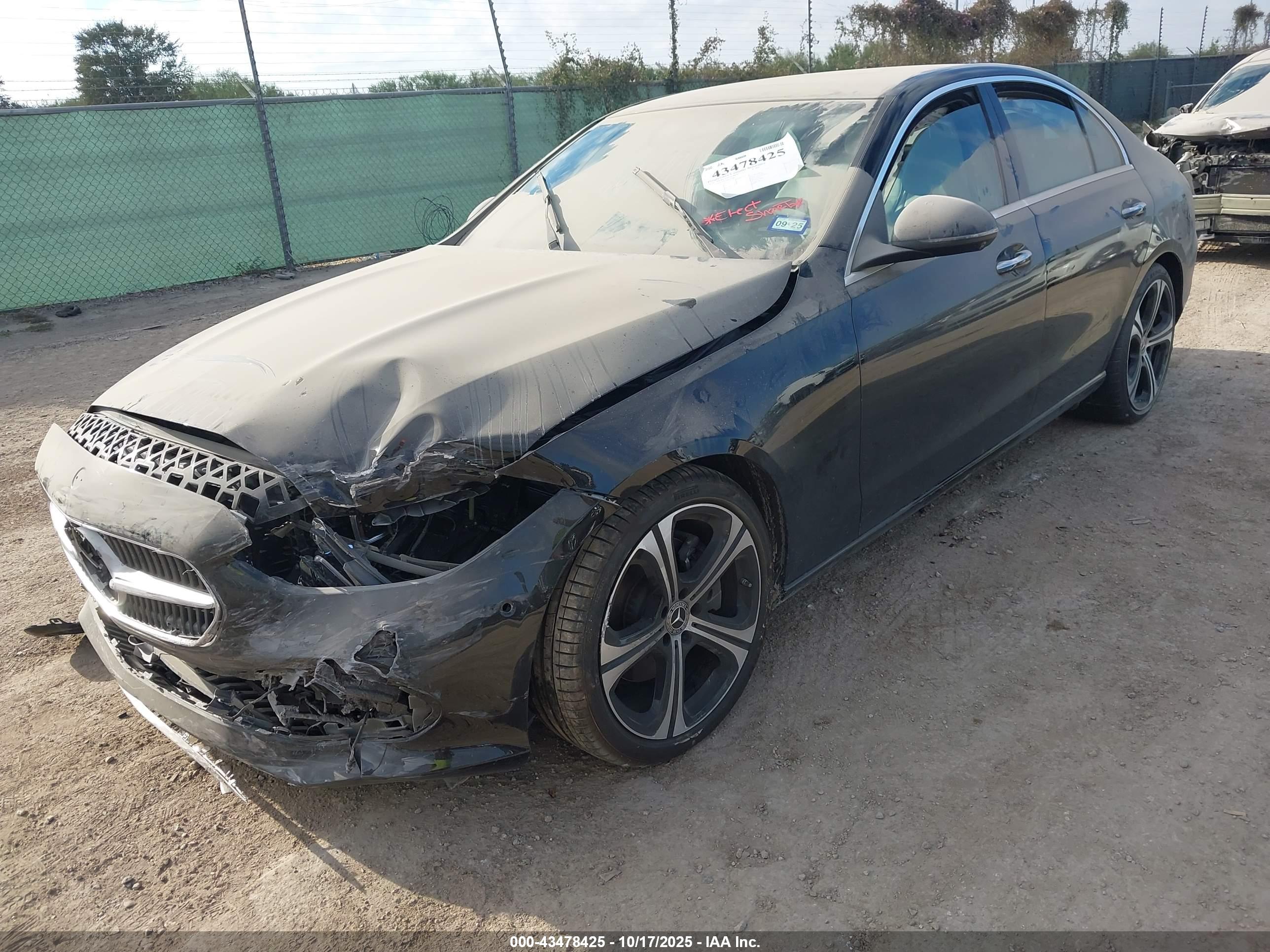 MERCEDES-BENZ C image 2