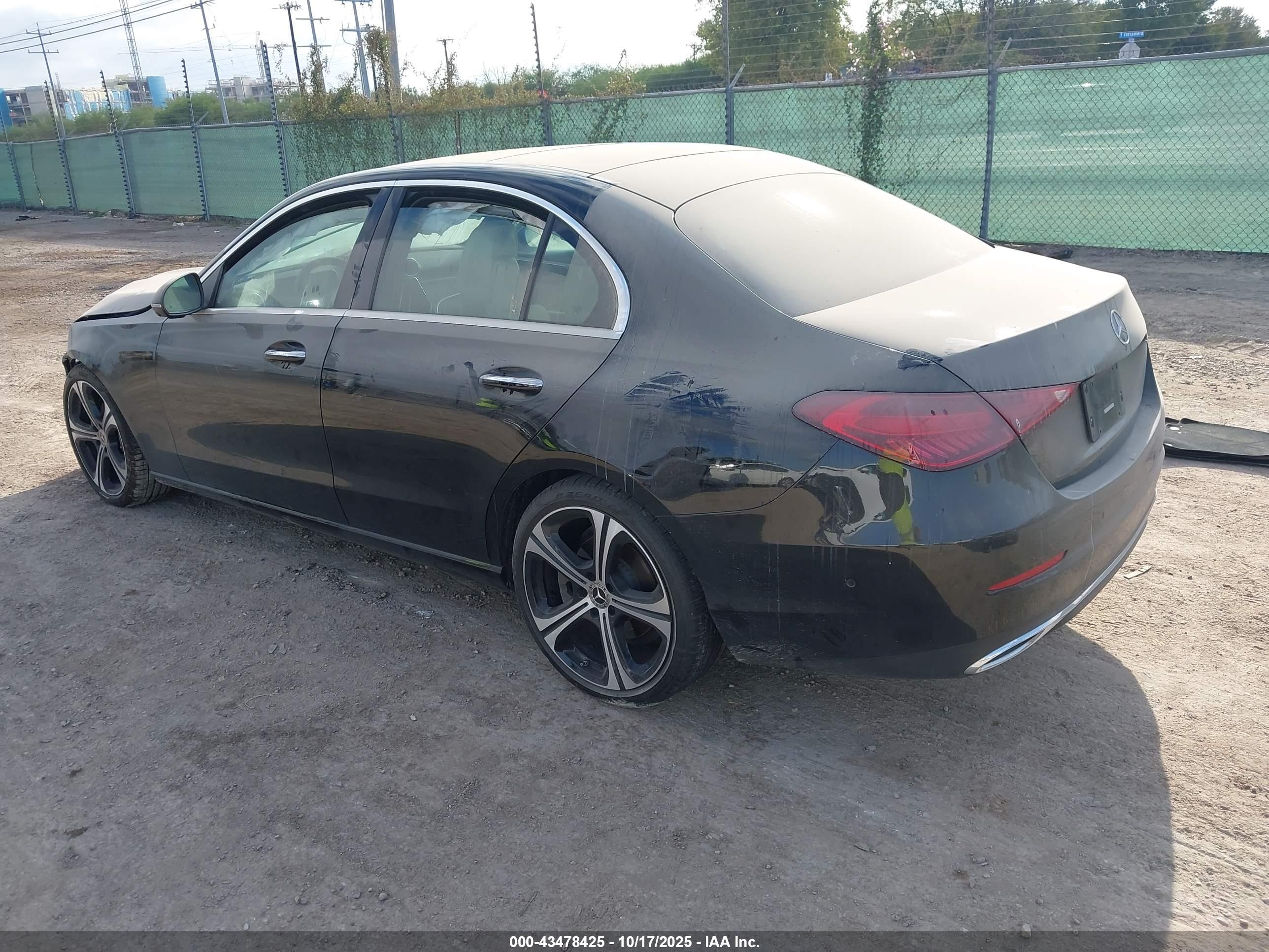 MERCEDES-BENZ C image 3