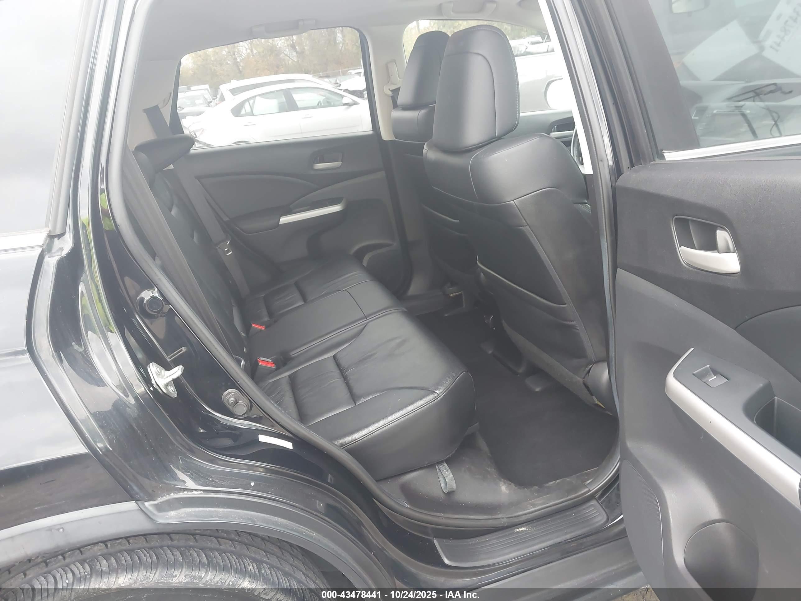 HONDA CR-V image 8