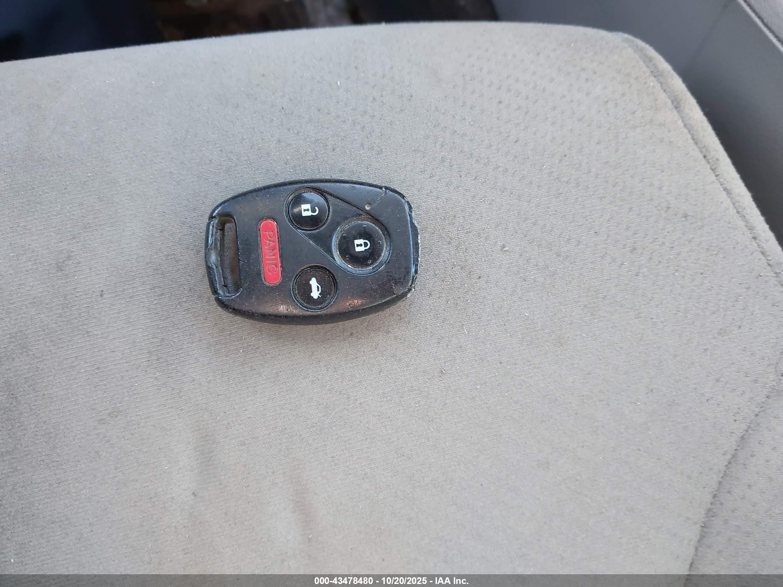 HONDA CIVIC image 11