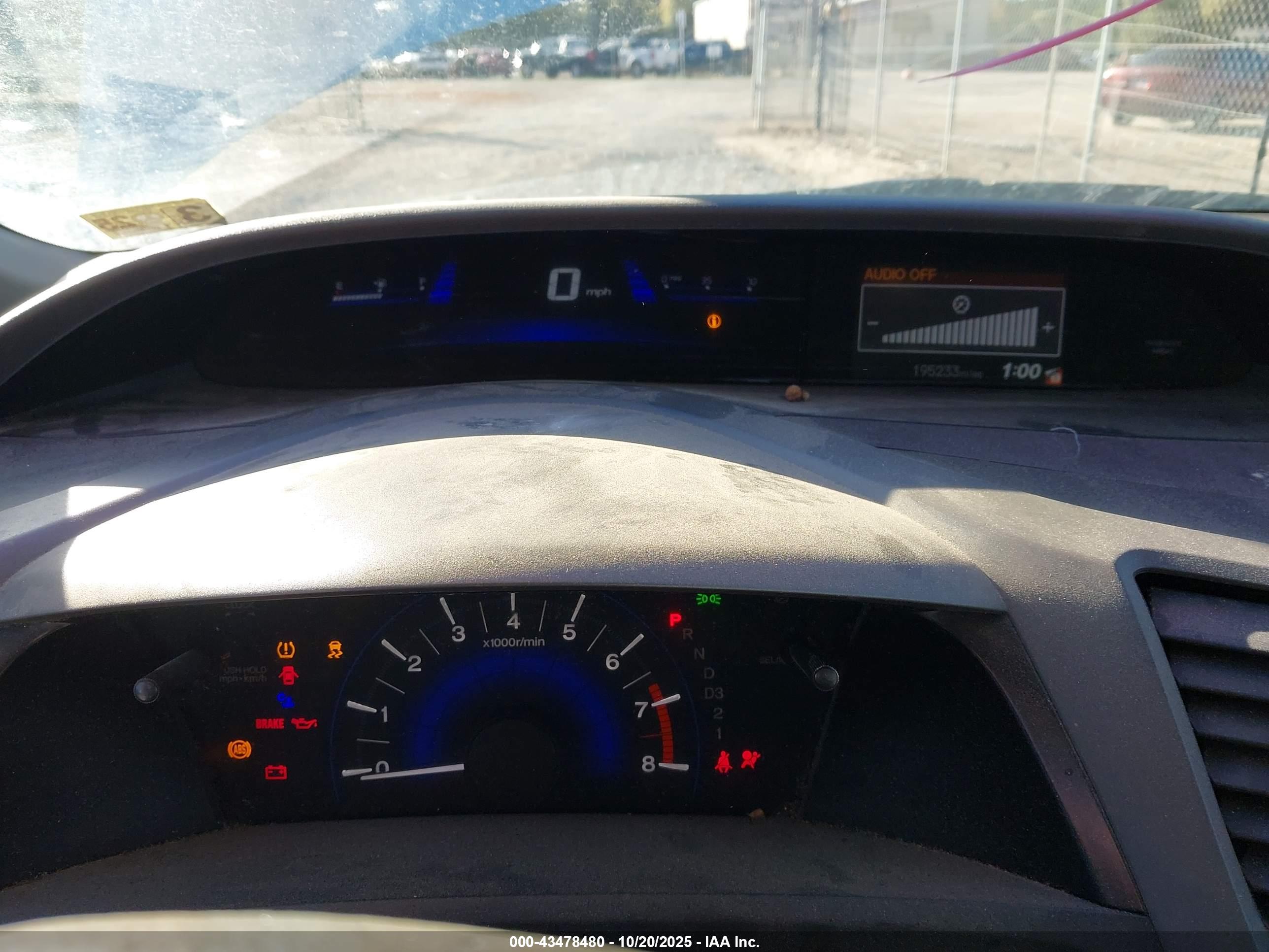 HONDA CIVIC image 7