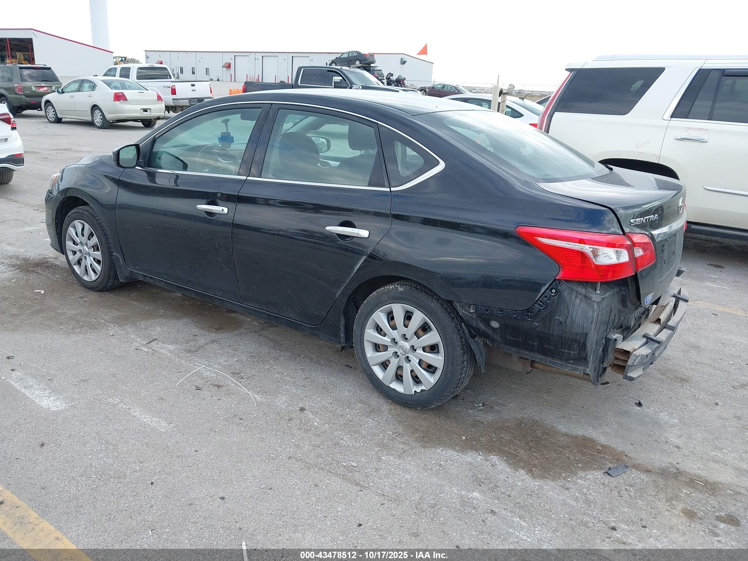 NISSAN SENTRA image 3