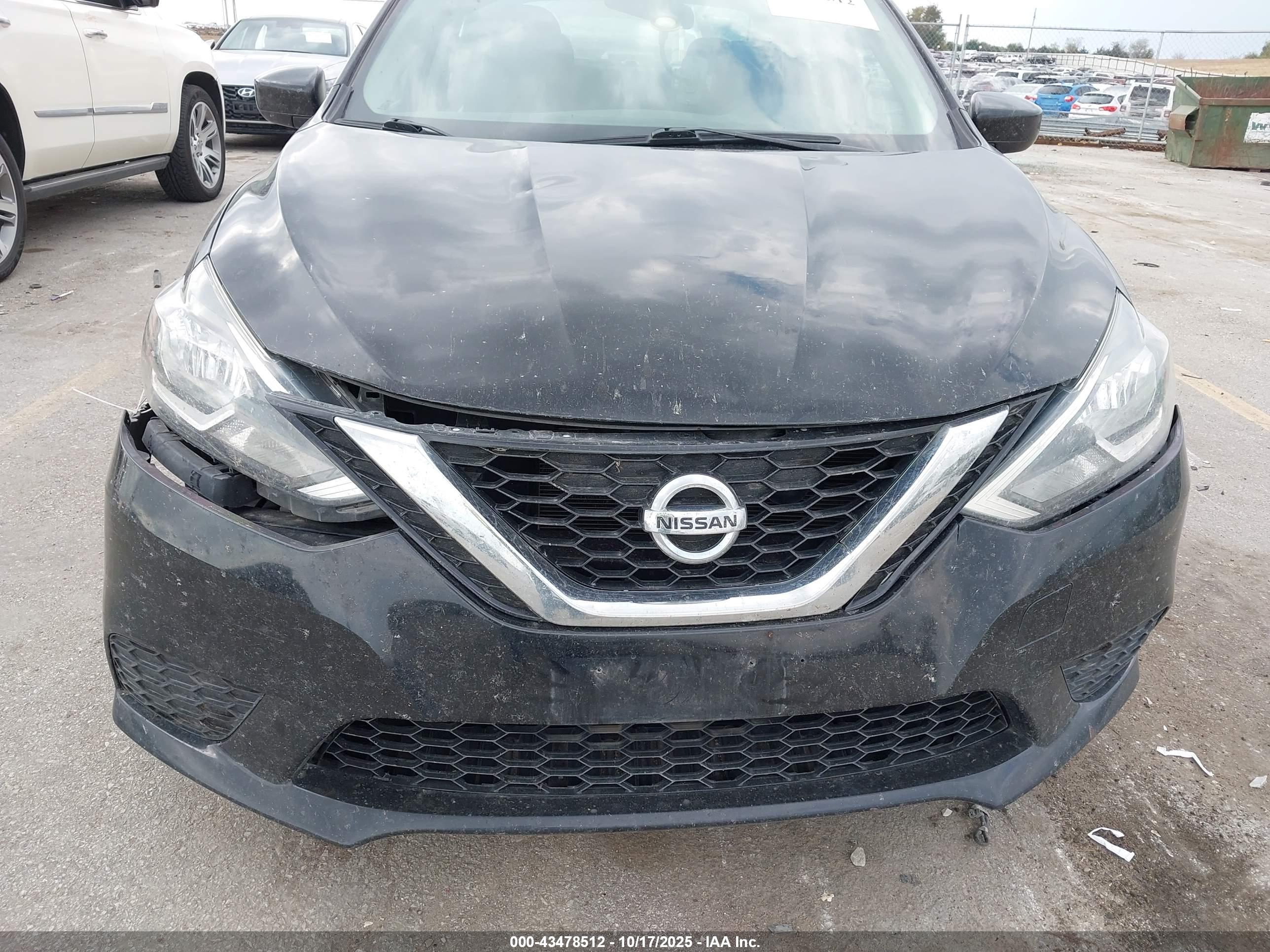 NISSAN SENTRA image 6