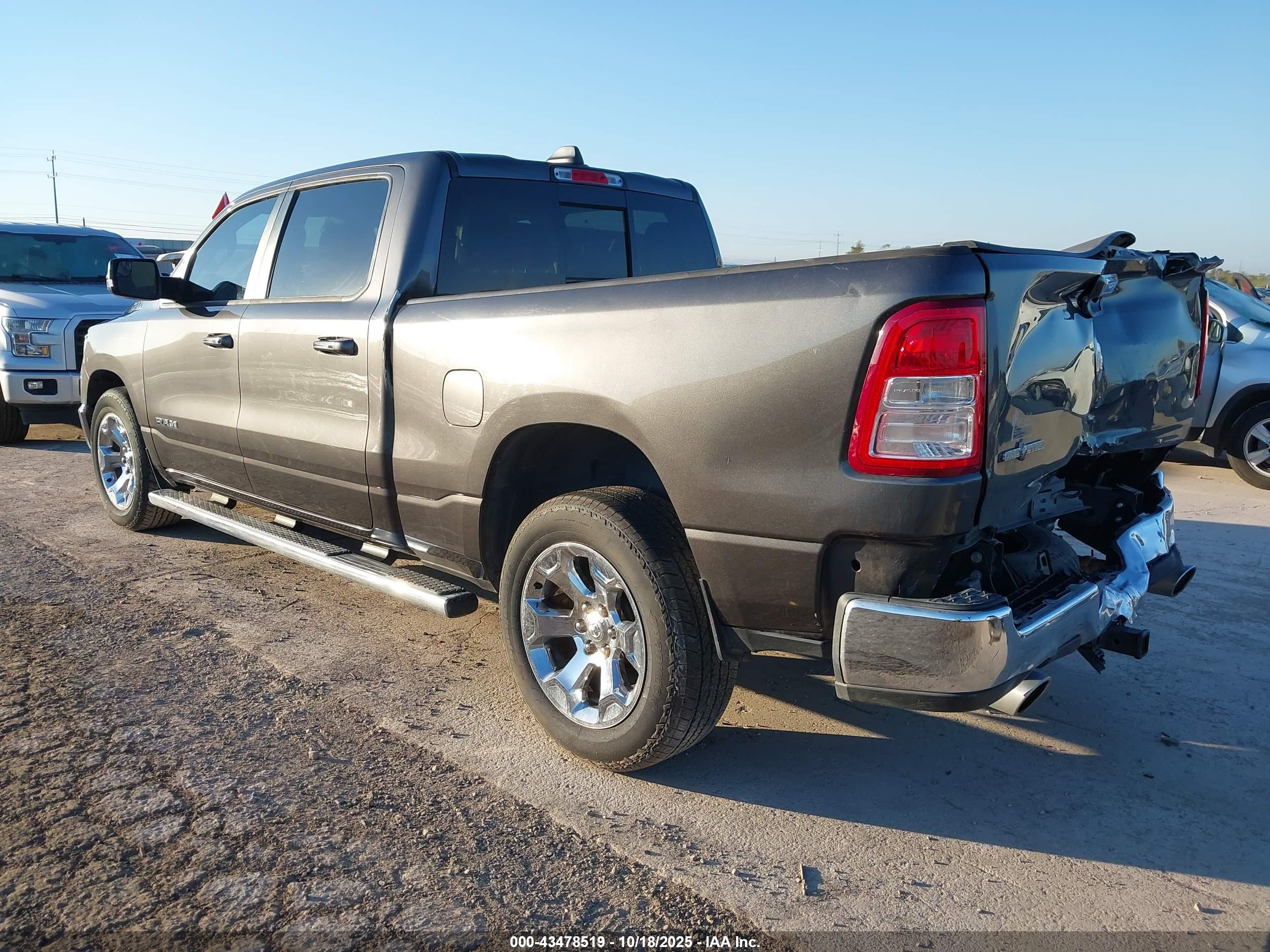 RAM 1500 image 3