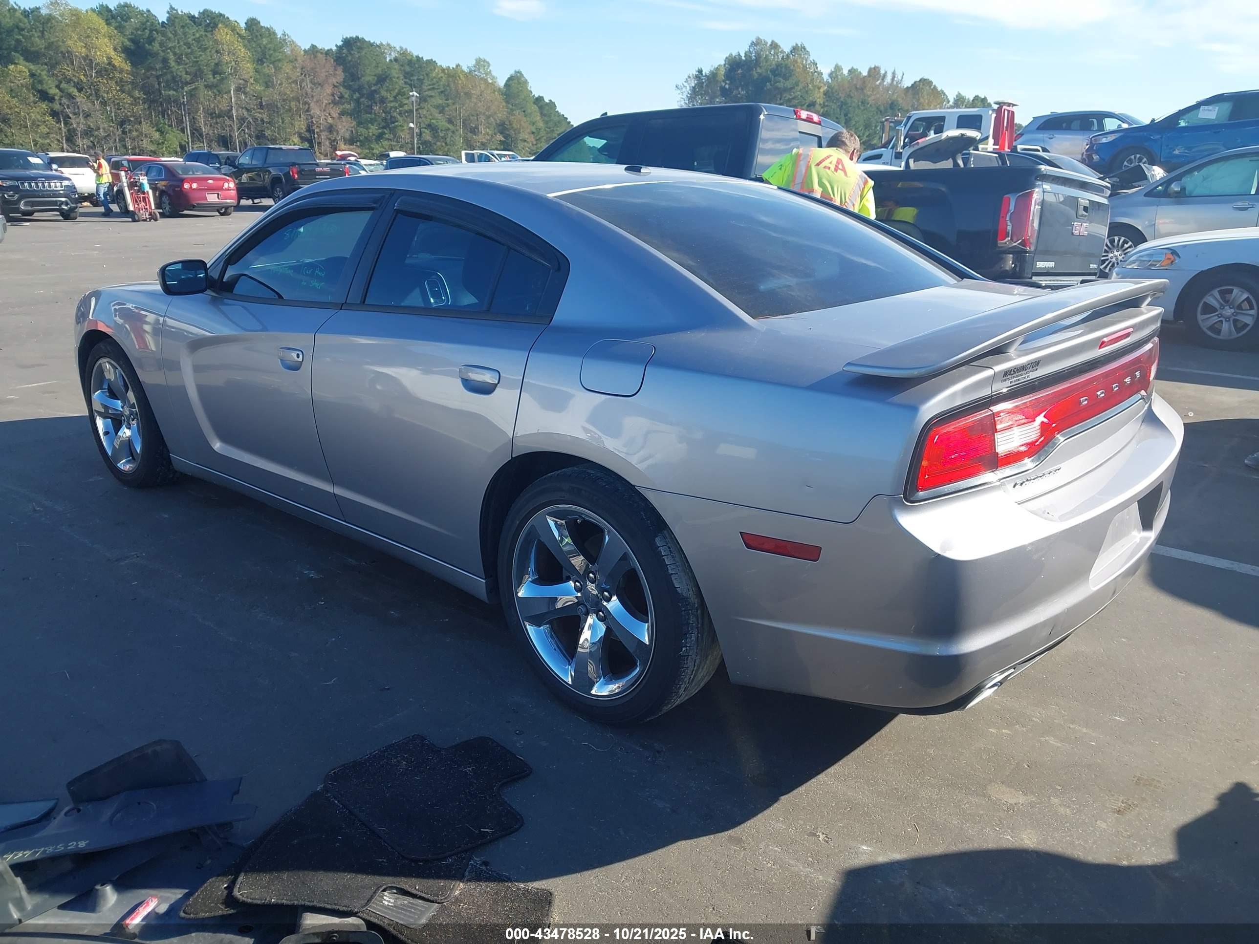 DODGE CHARGER image 3