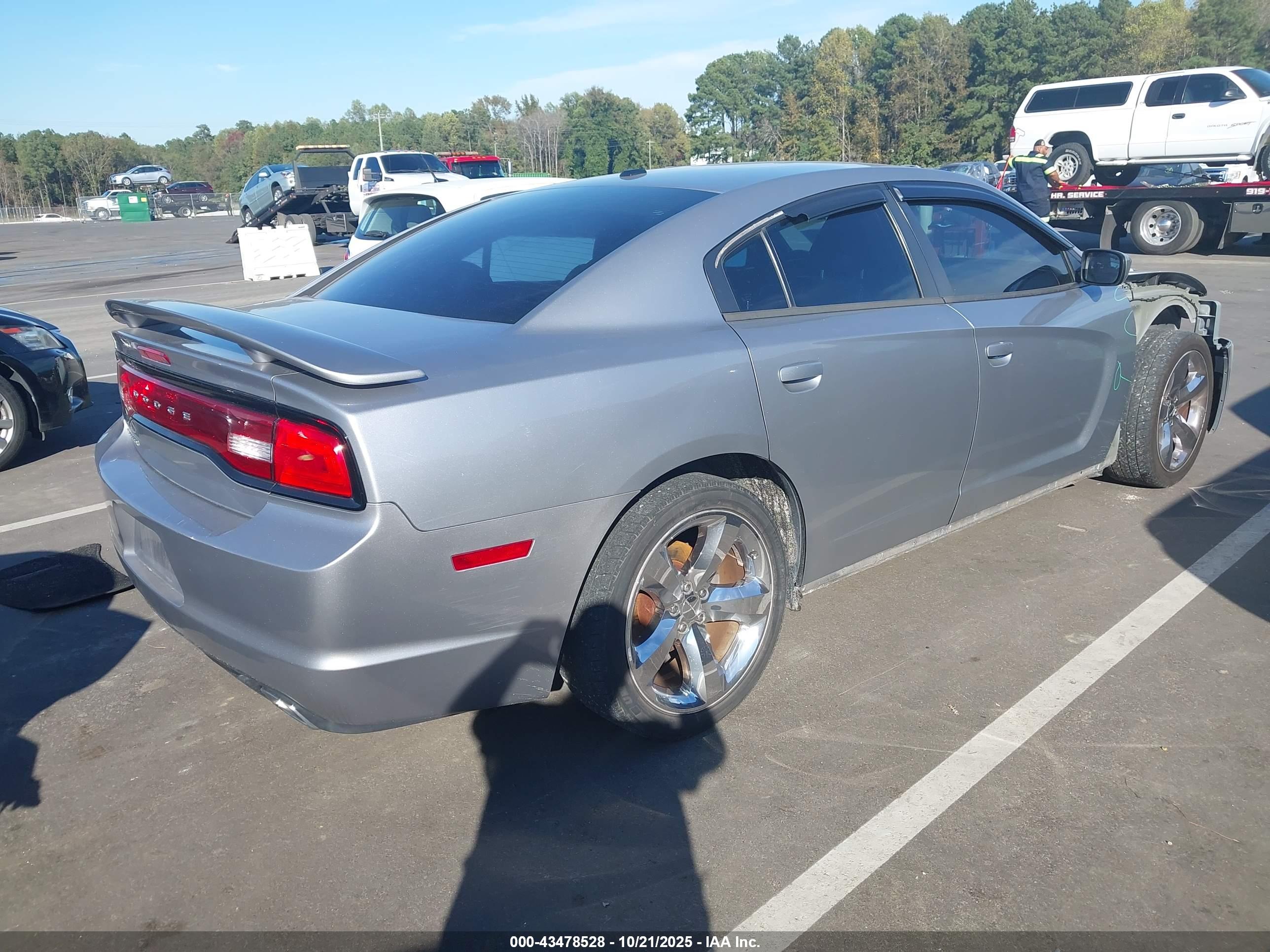 DODGE CHARGER image 4