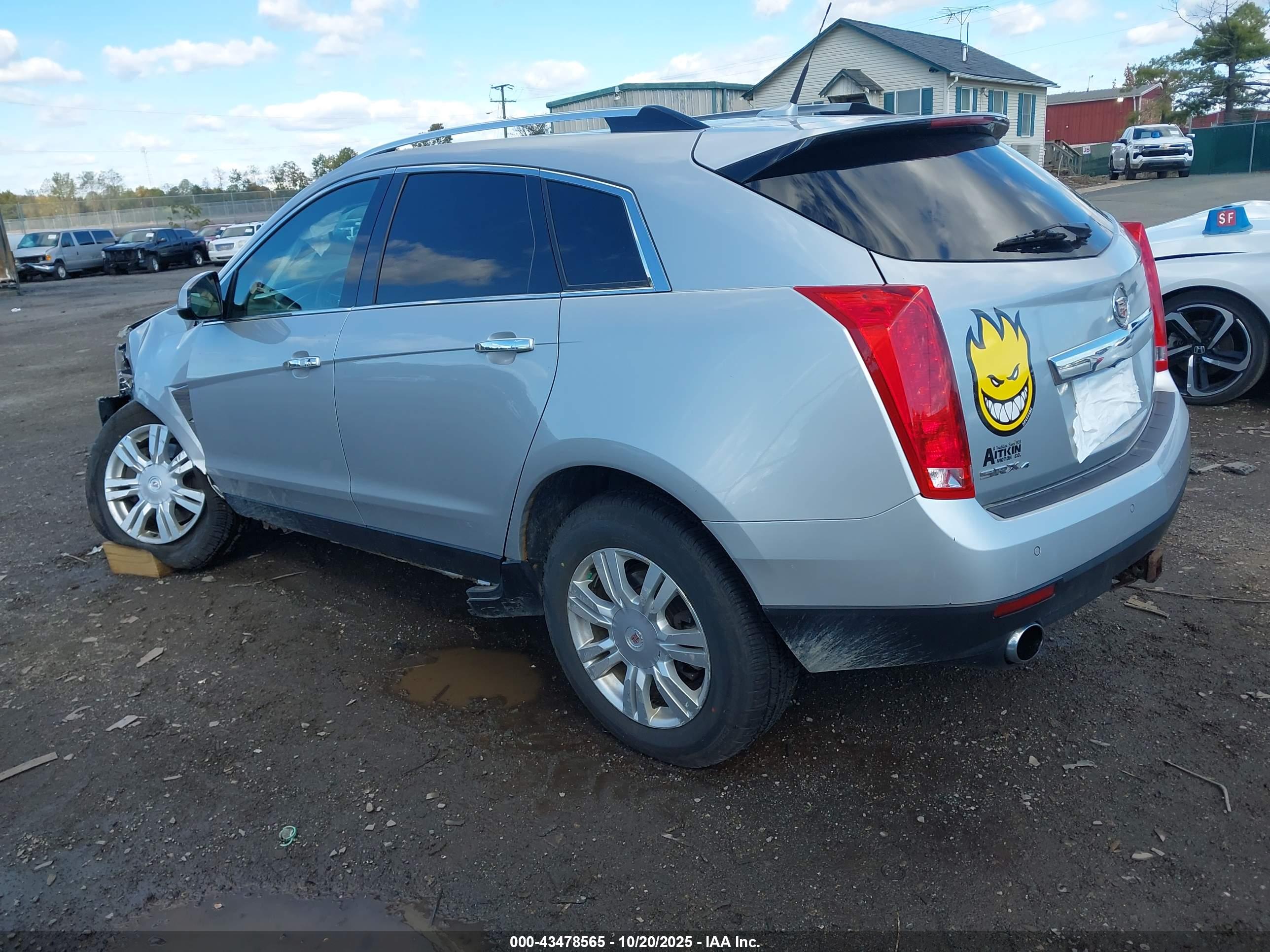 CADILLAC SRX image 3