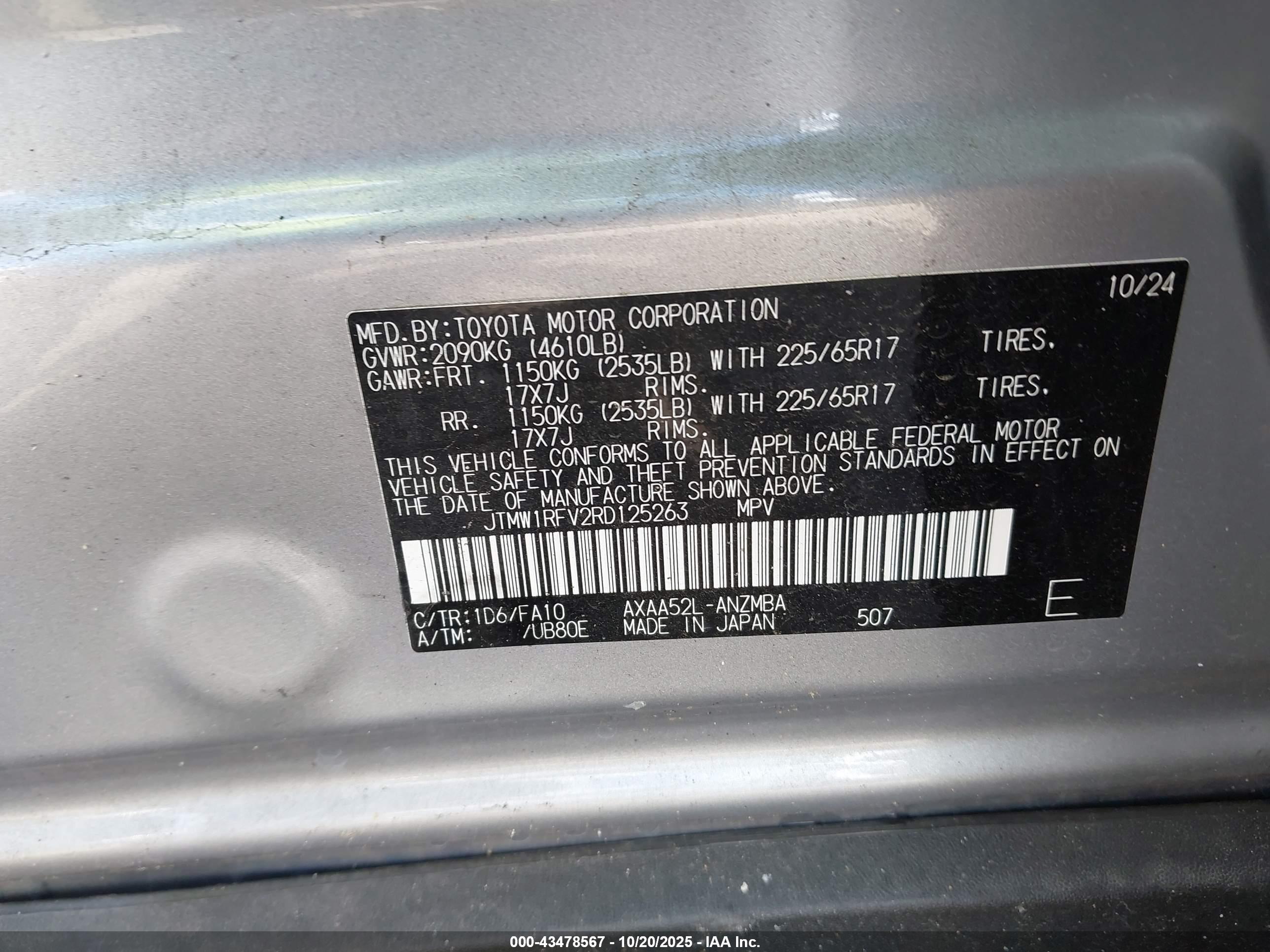 TOYOTA RAV4 image 9