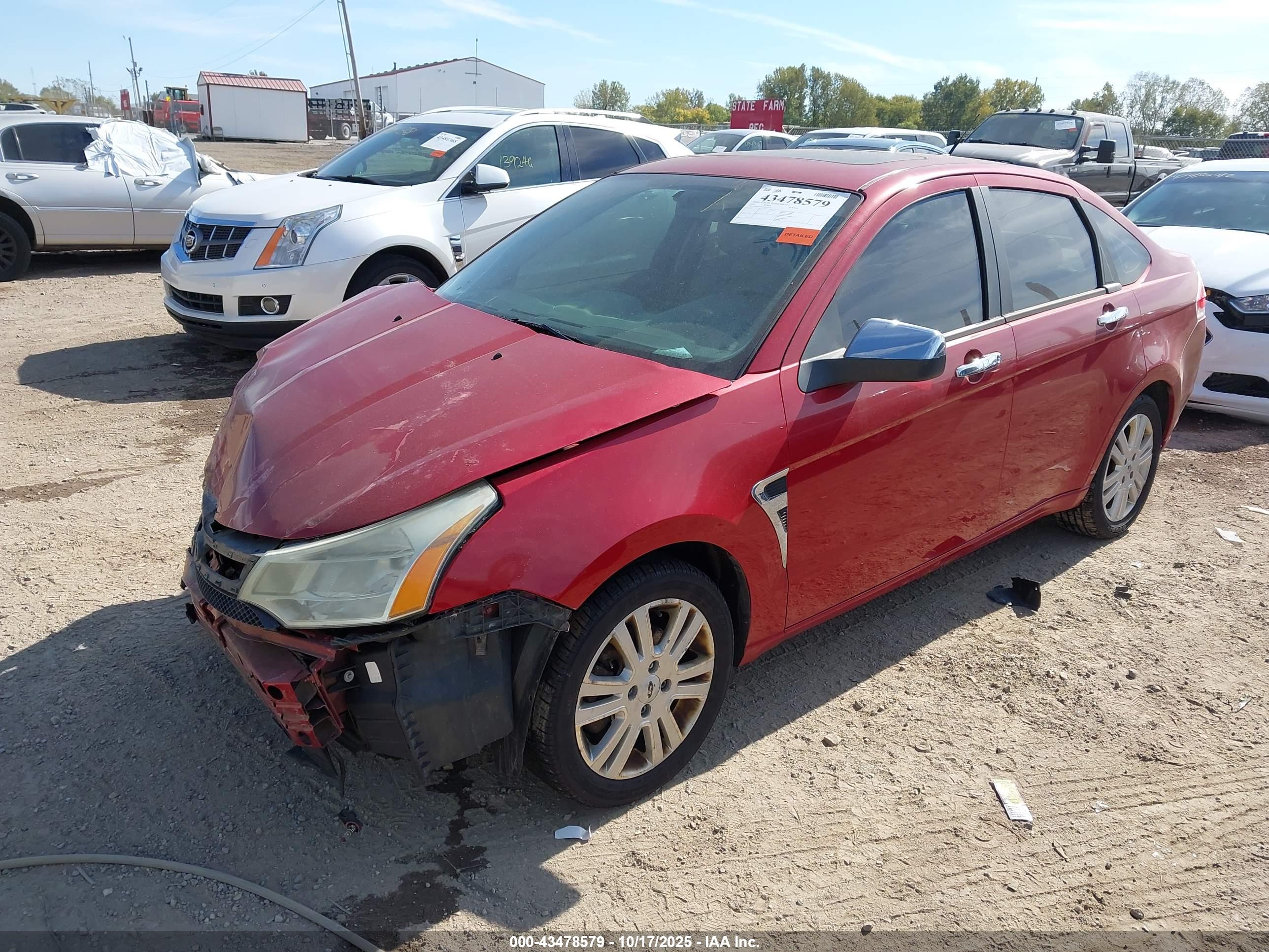 FORD FOCUS image 2