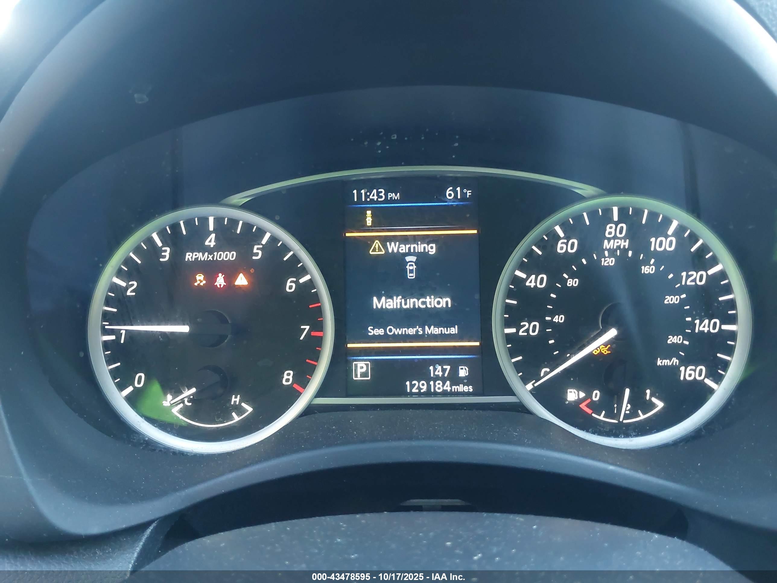 NISSAN SENTRA image 7