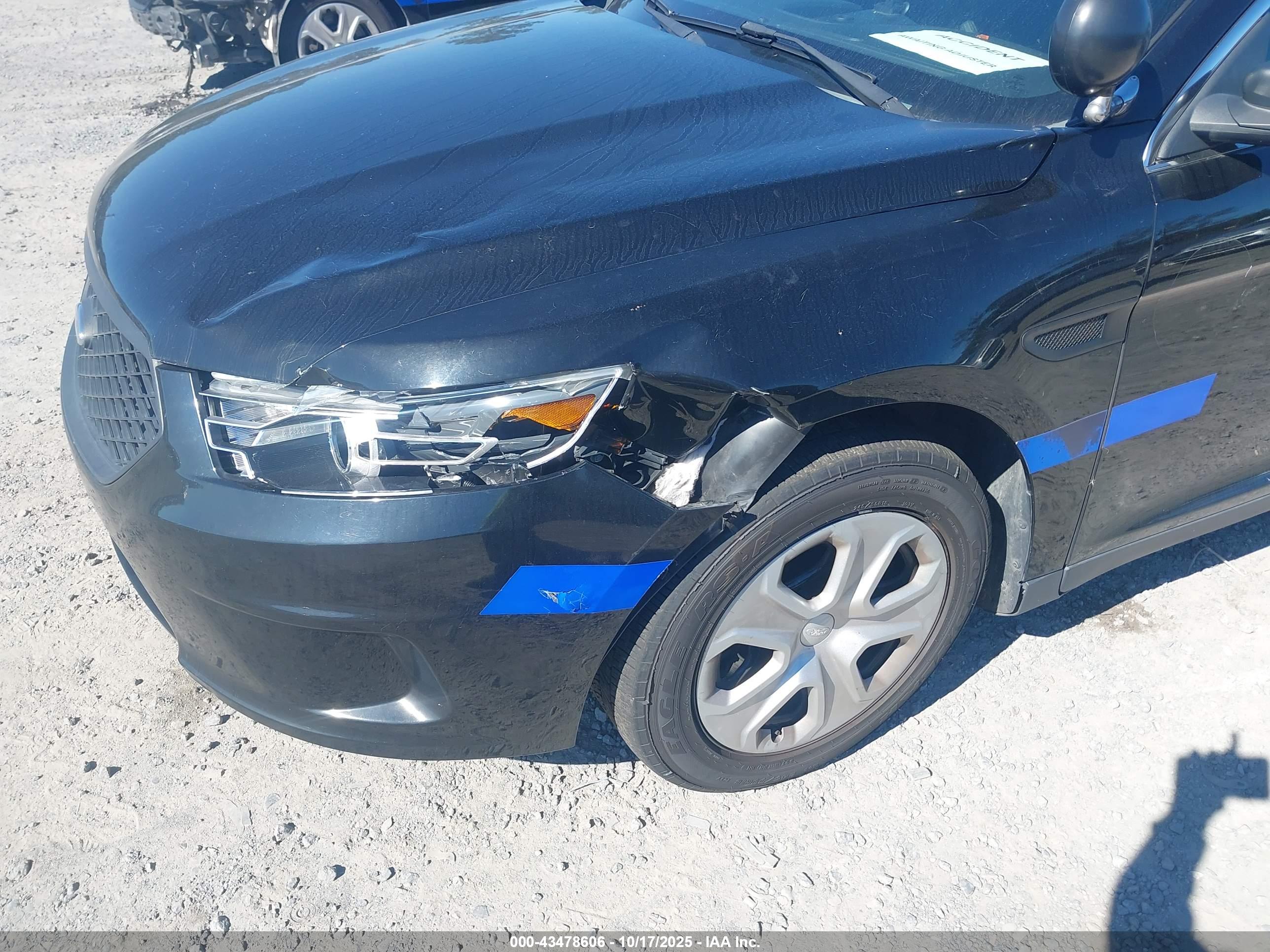 FORD POLICE image 6