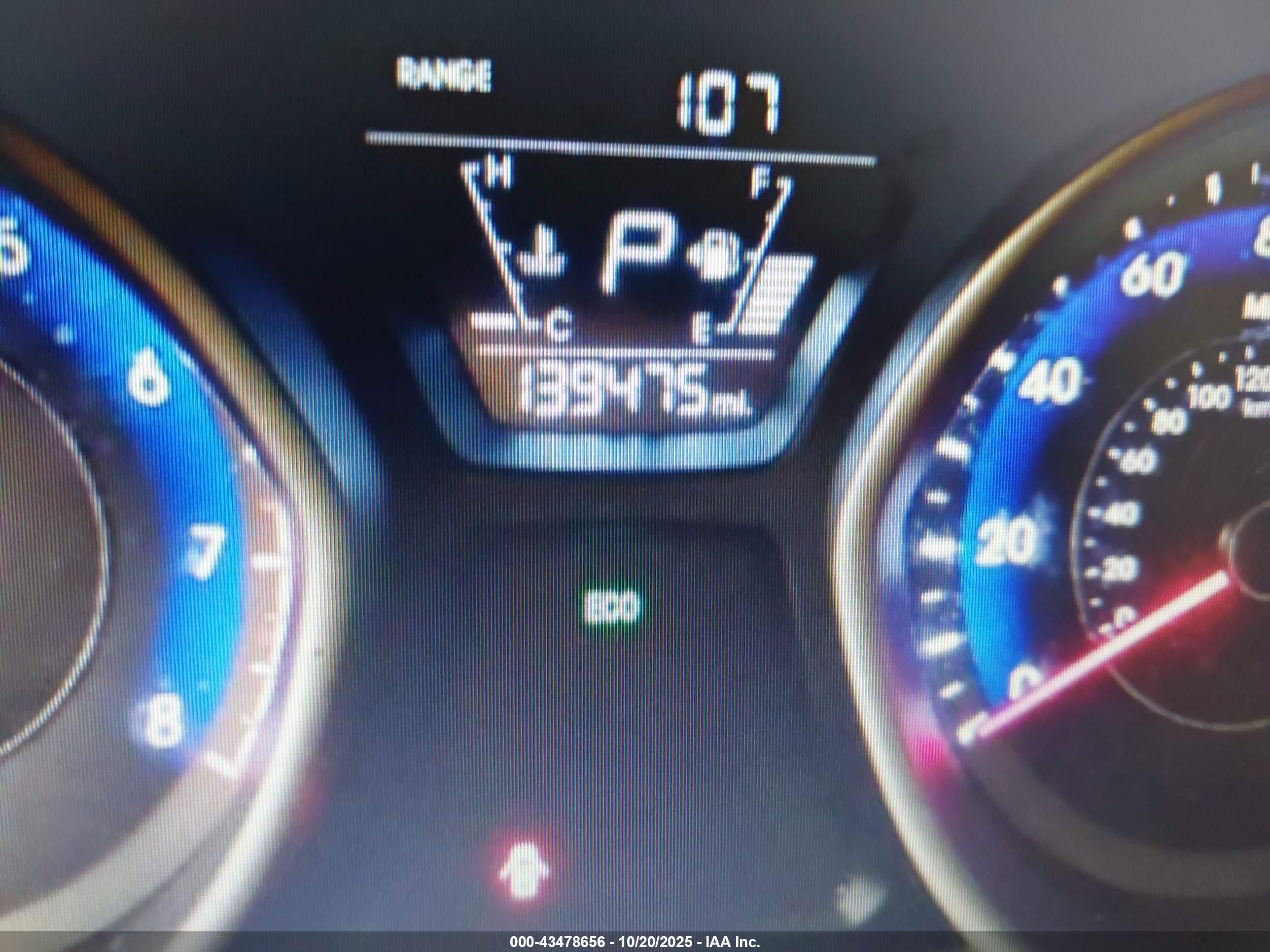 HYUNDAI ELANTRA image 7