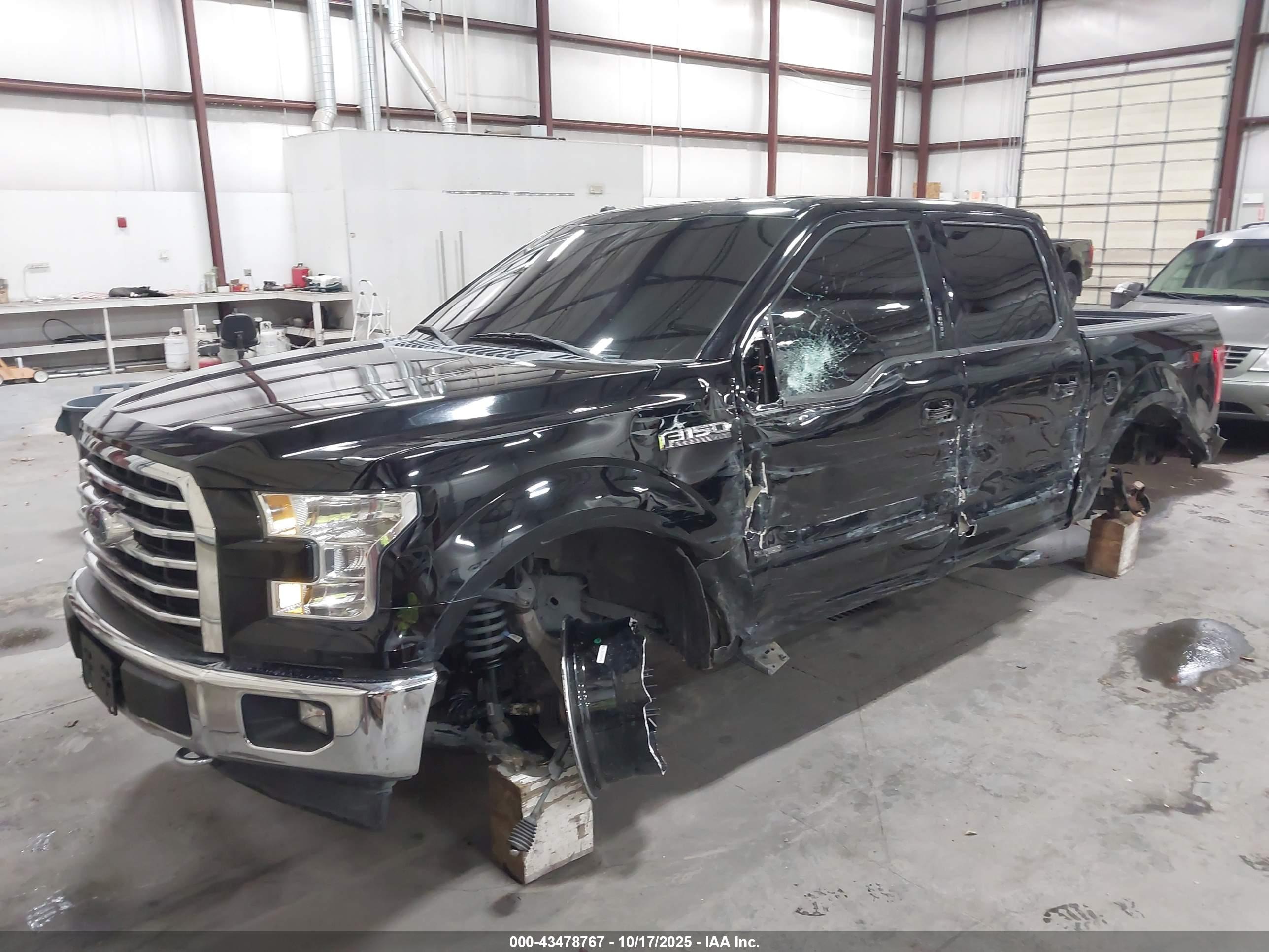 FORD F-150 image 2