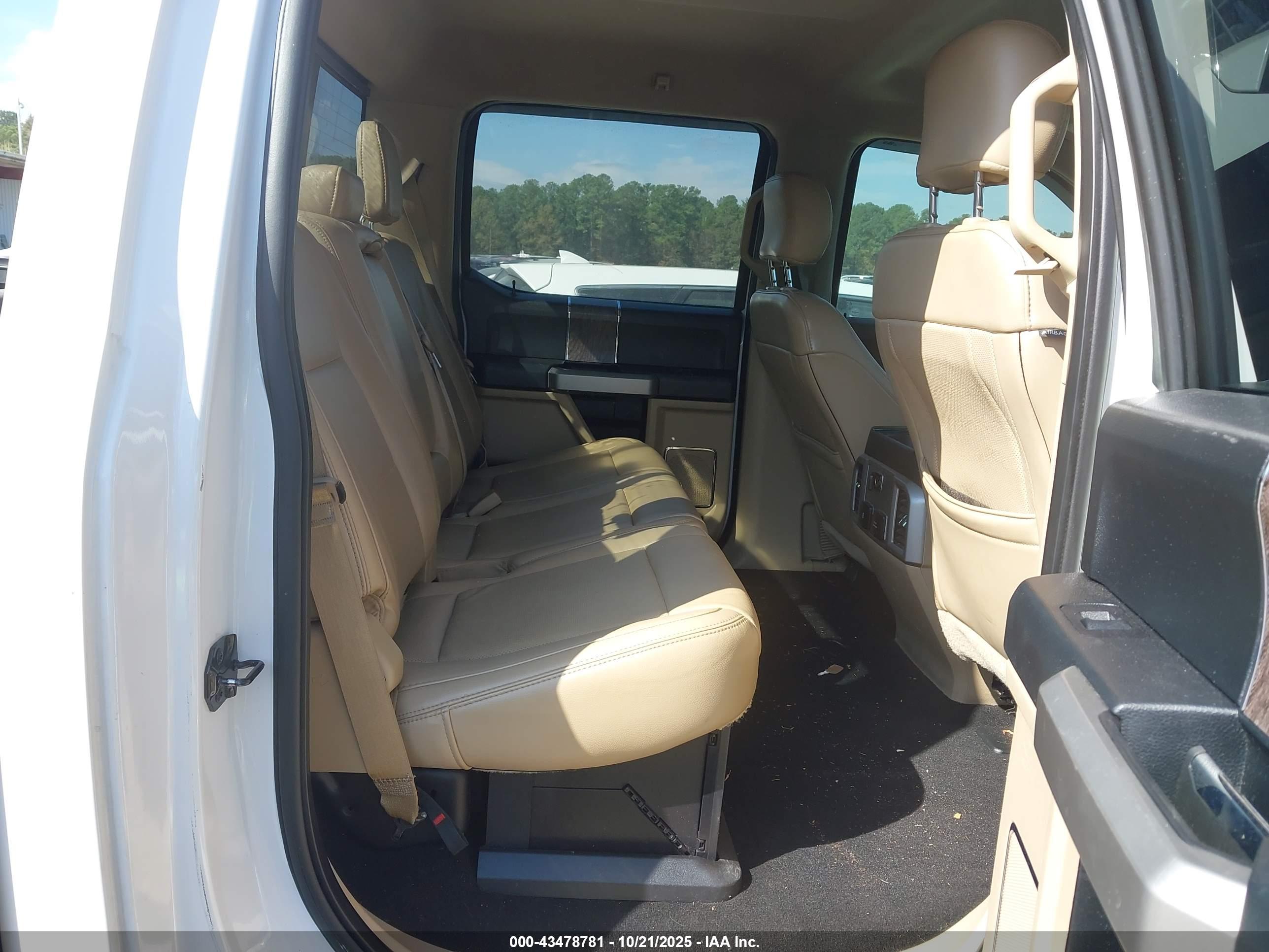 FORD F-250 image 8
