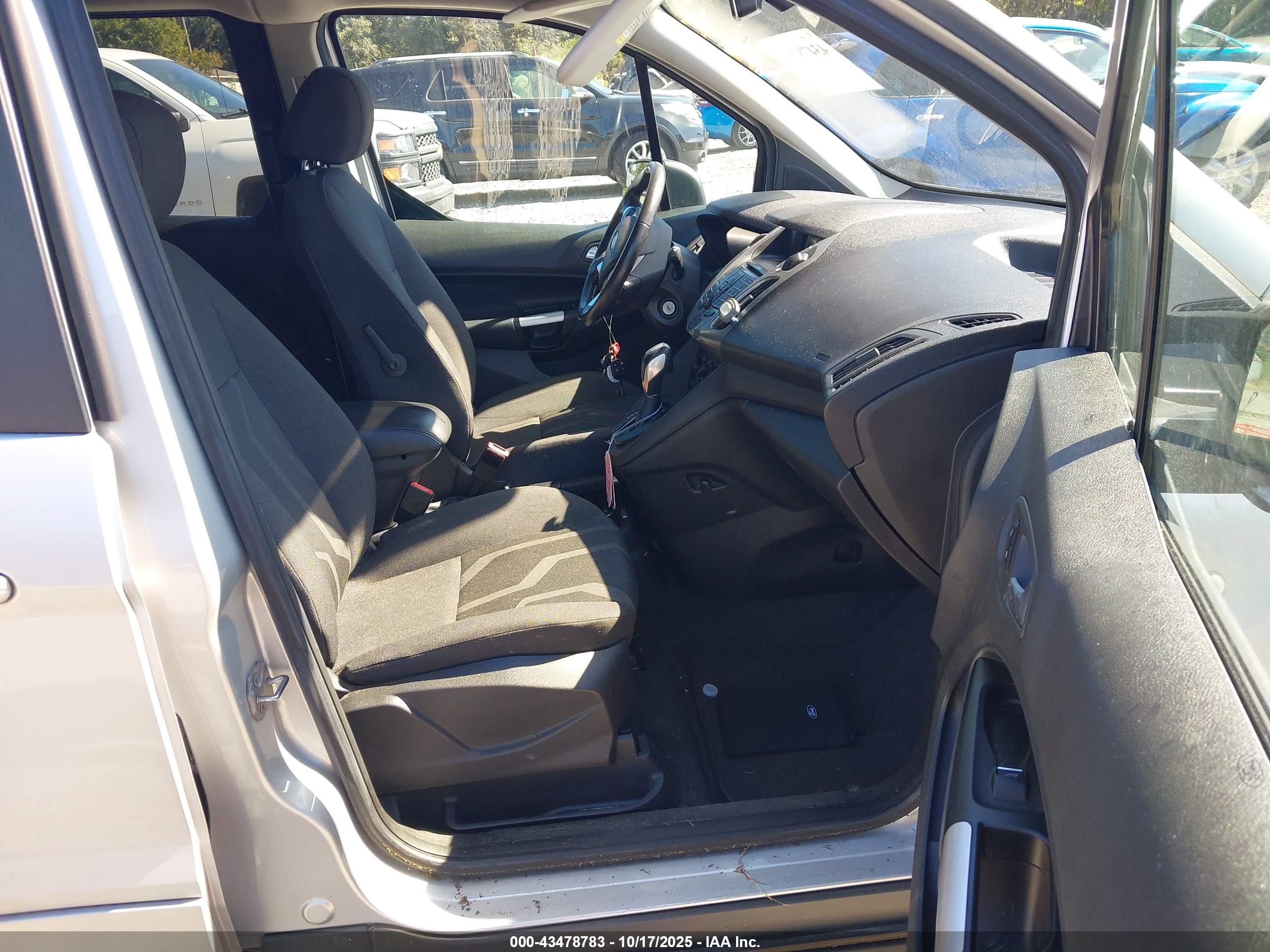 FORD TRANSIT image 5
