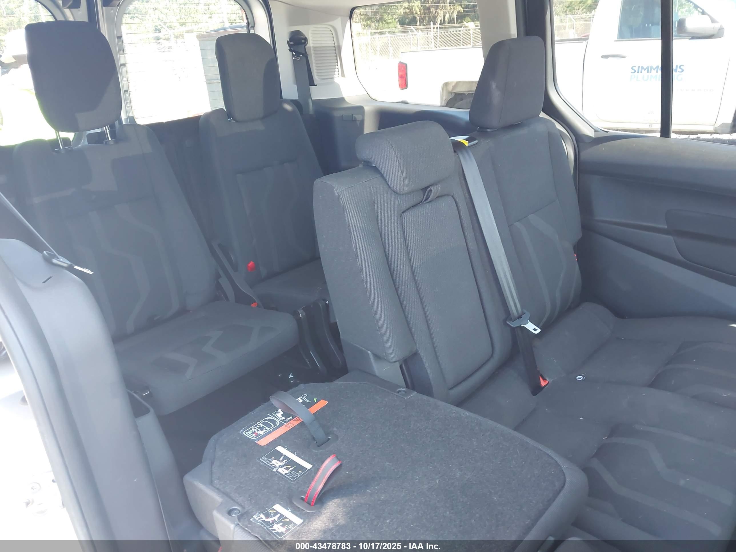 FORD TRANSIT image 8