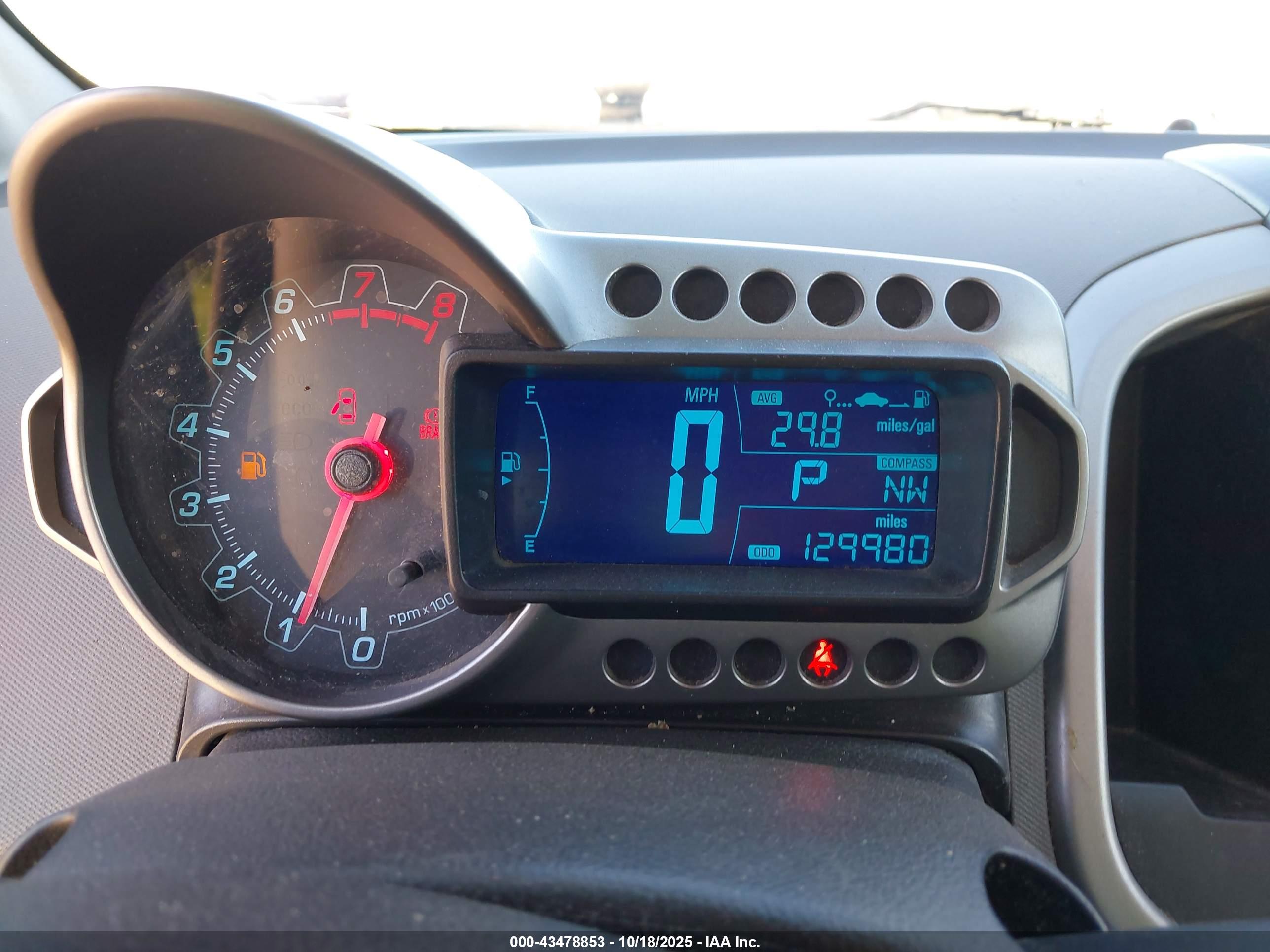 CHEVROLET SONIC image 7