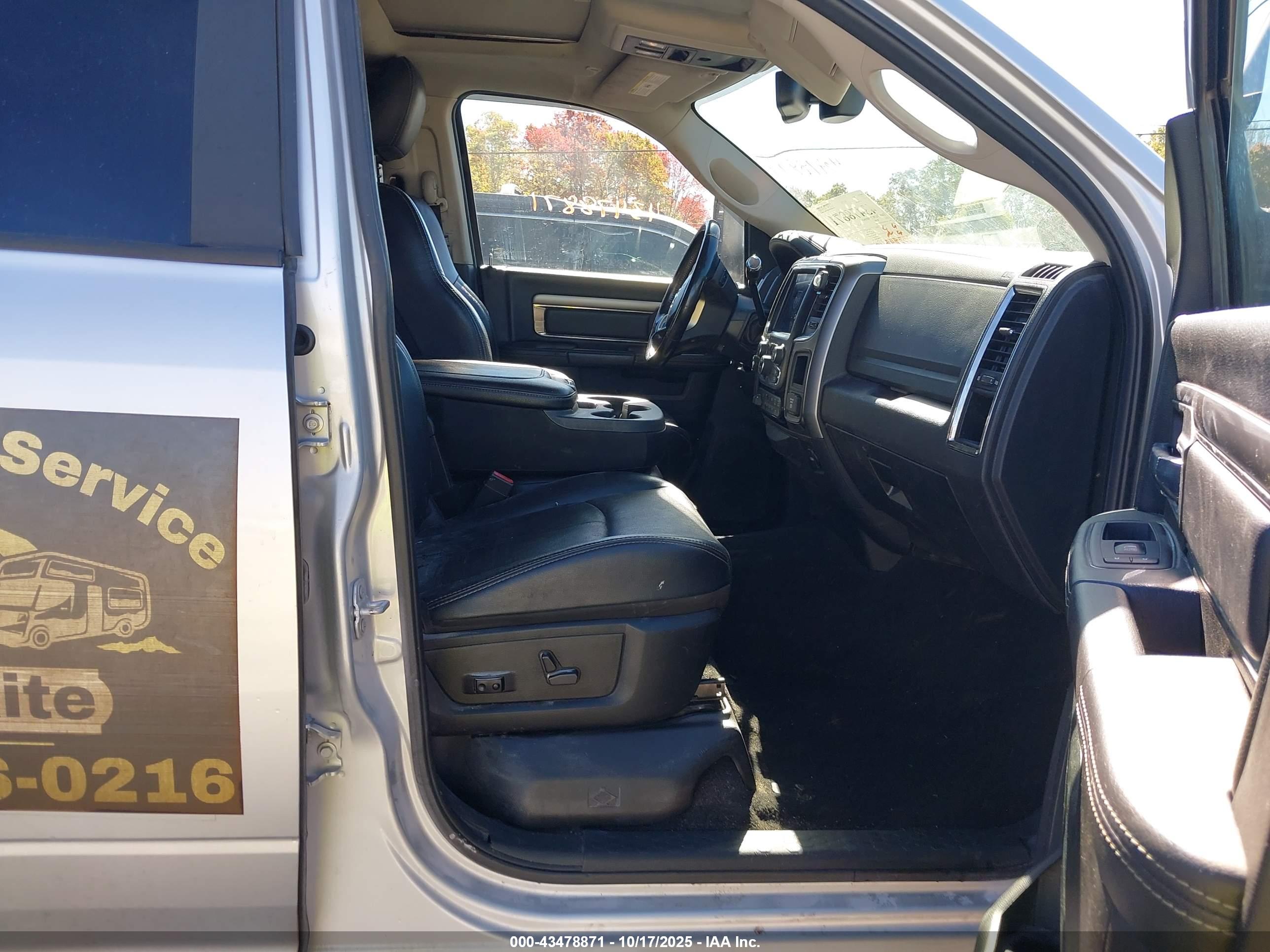RAM 2500 image 5
