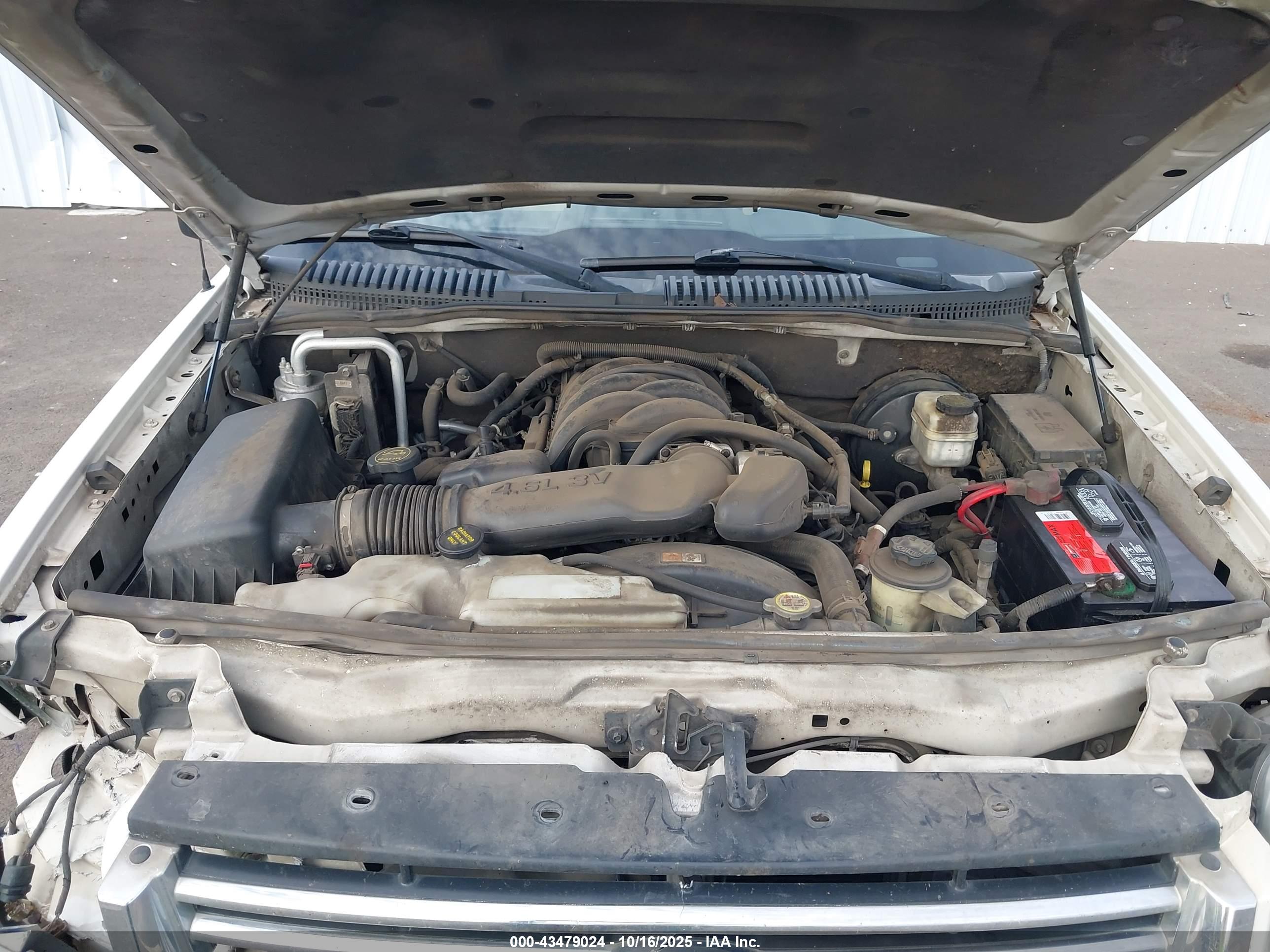 FORD EXPLORER image 10
