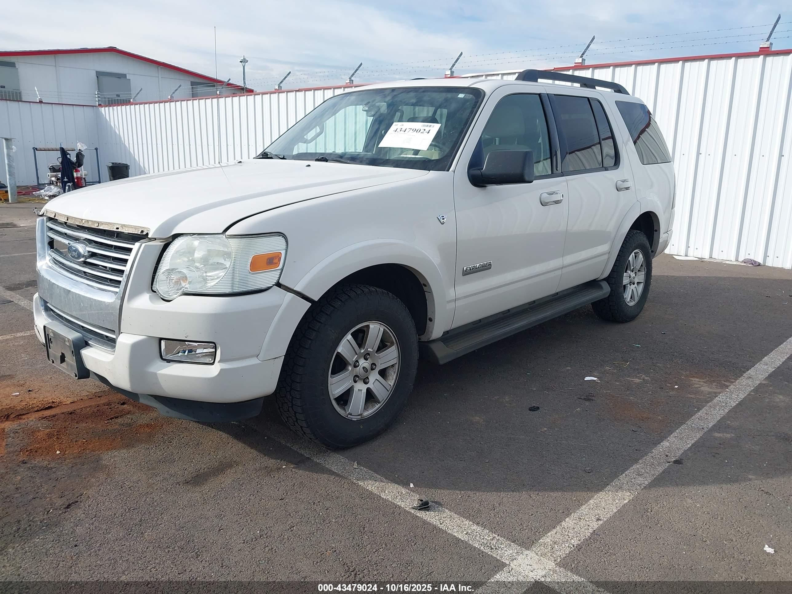FORD EXPLORER image 2