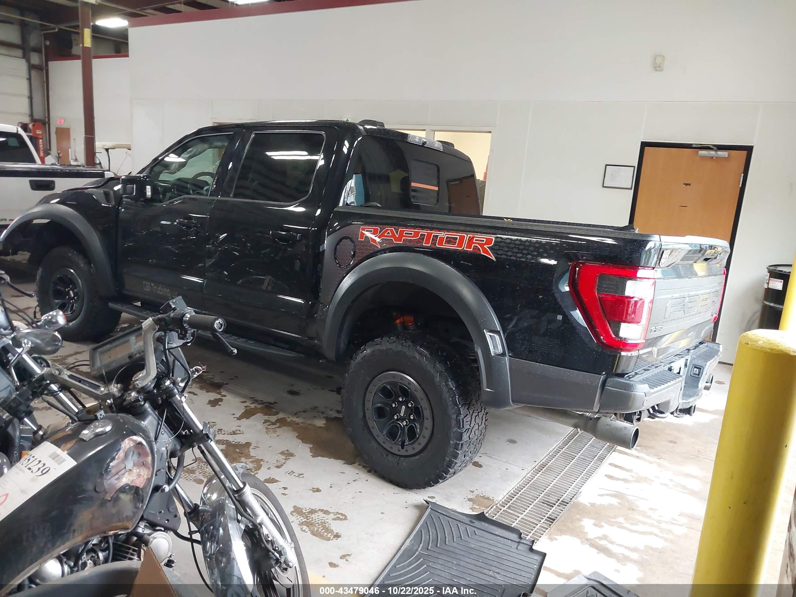 FORD F-150 image 3