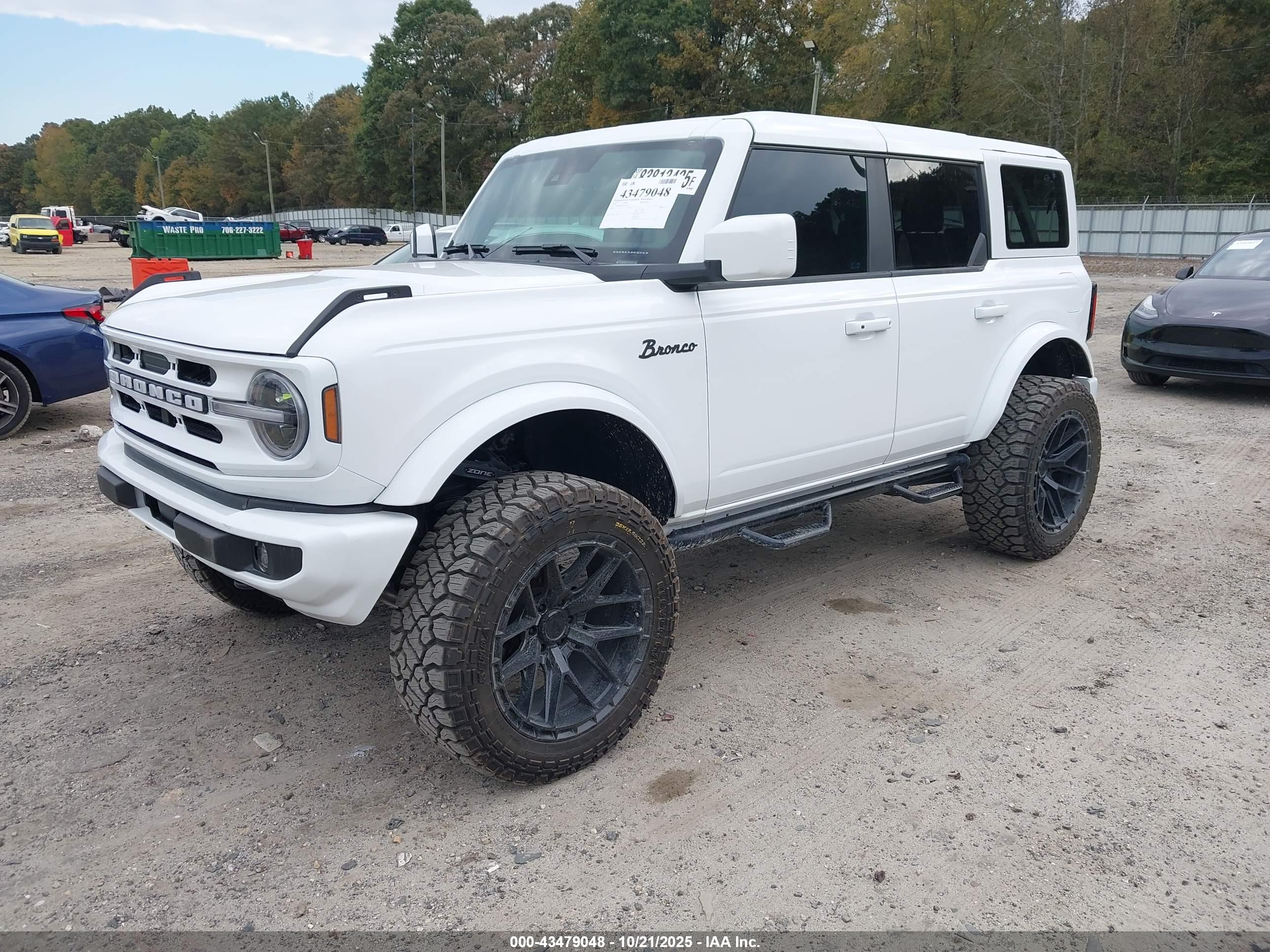 FORD BRONCO image 2