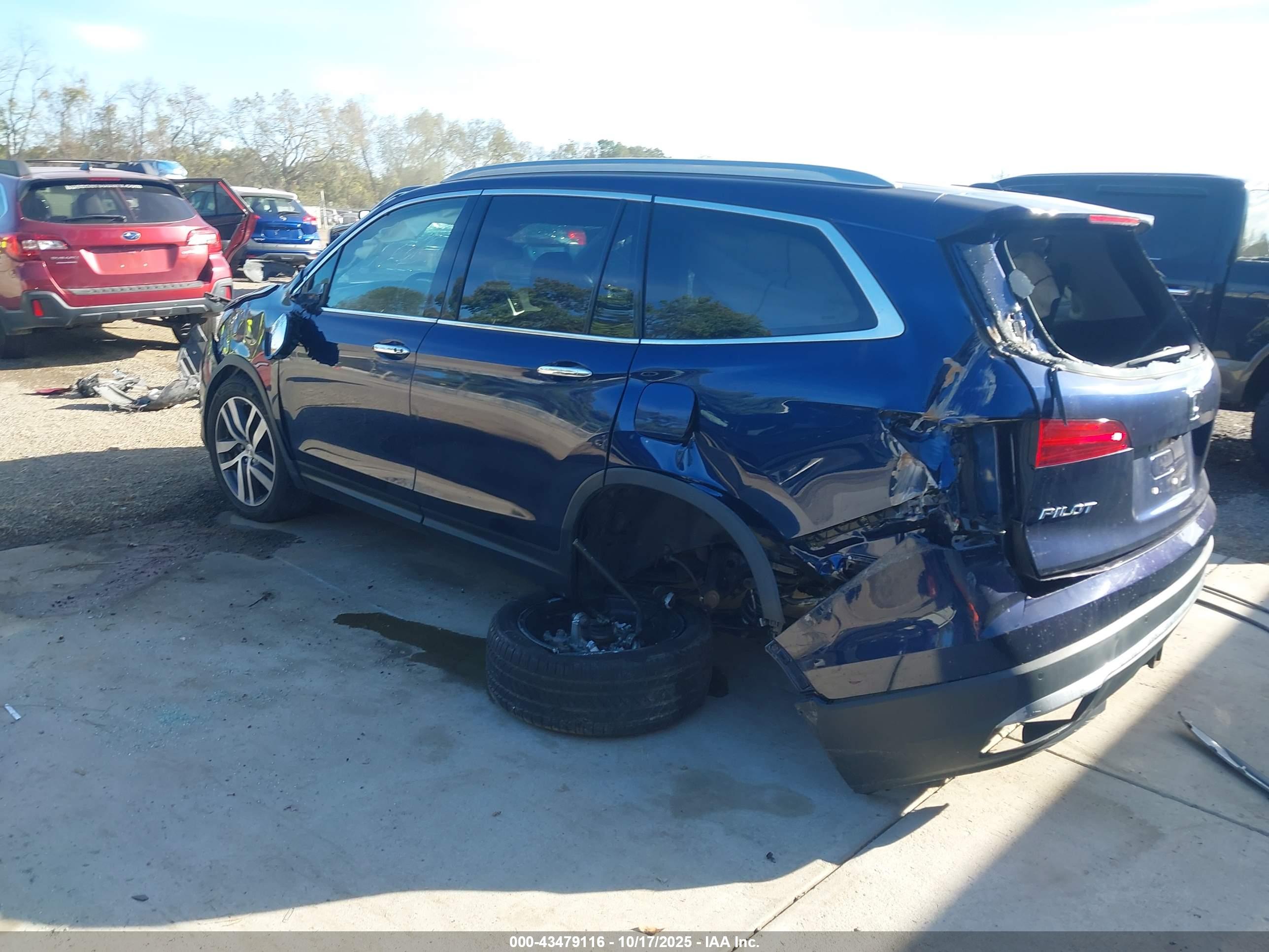 HONDA PILOT image 3