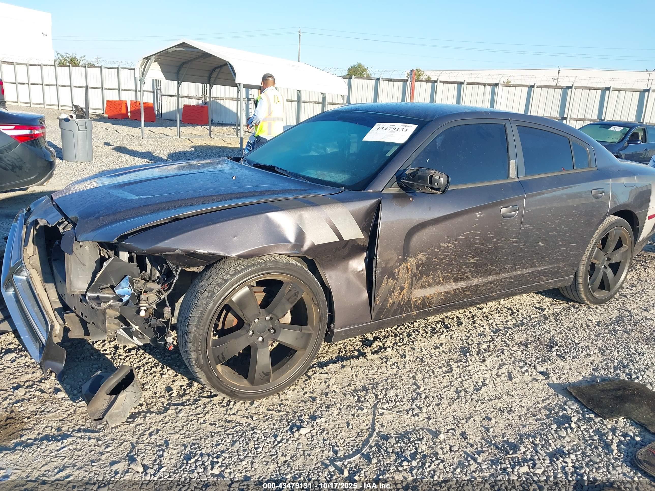 DODGE CHARGER image 6