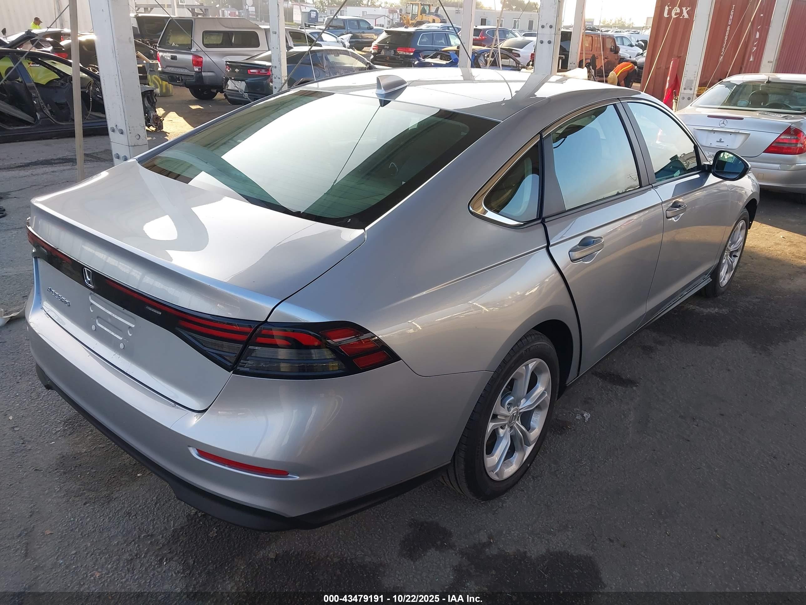 HONDA ACCORD image 4