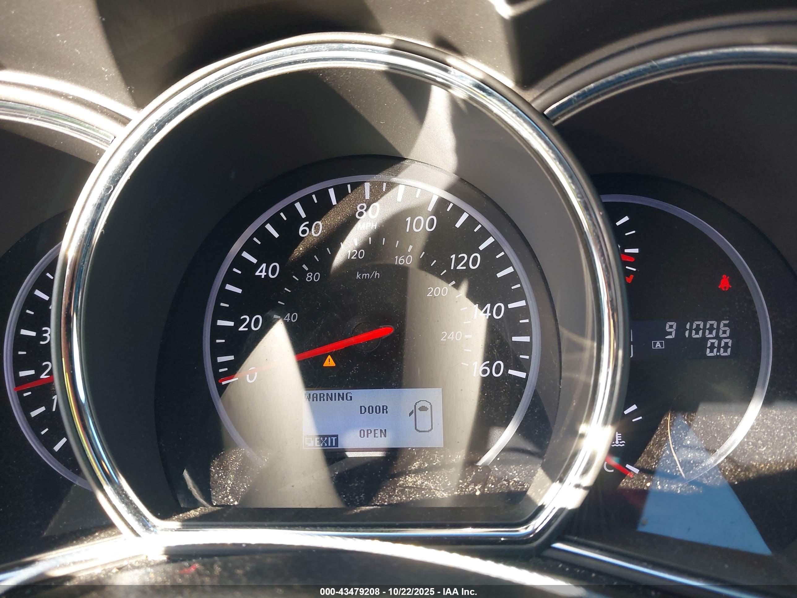NISSAN MURANO image 7