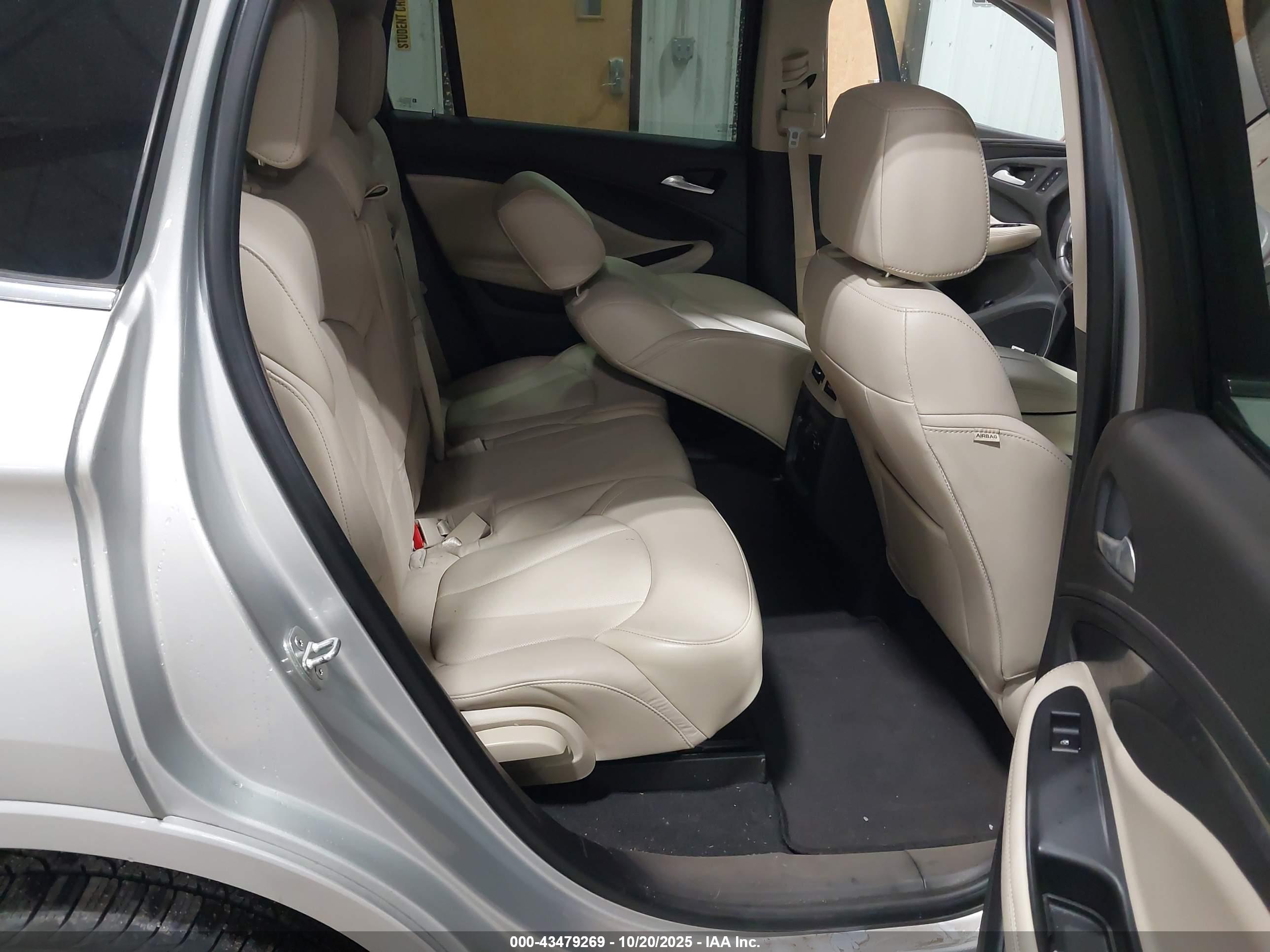 BUICK ENVISION image 8