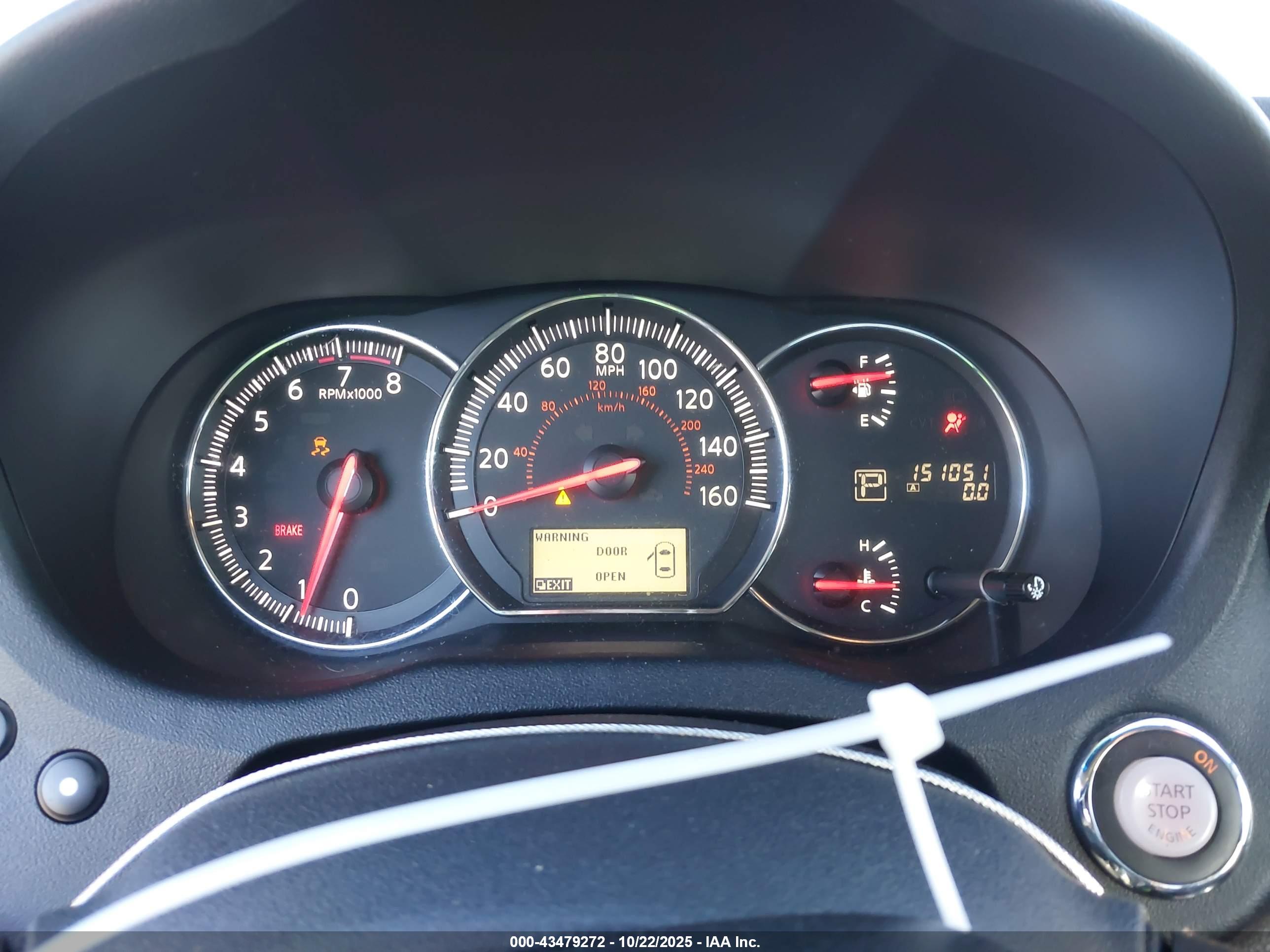 NISSAN MAXIMA image 7