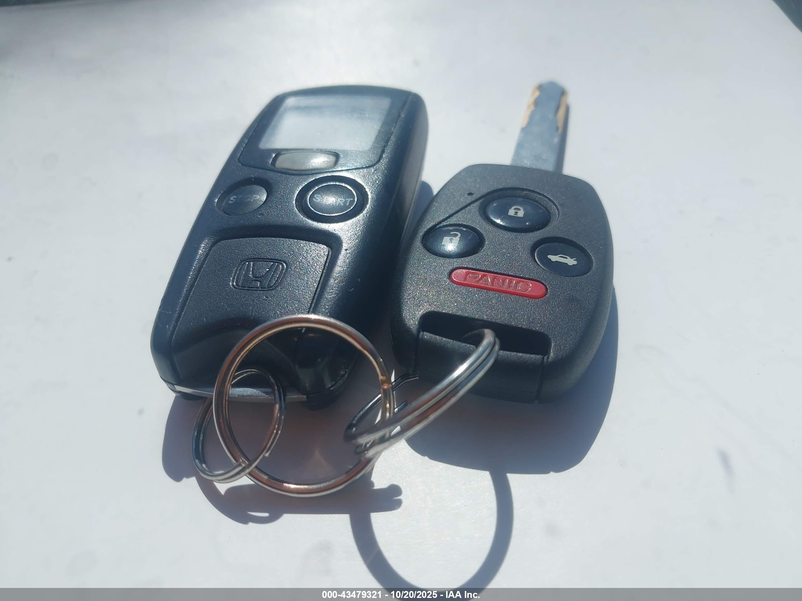 HONDA ACCORD image 11