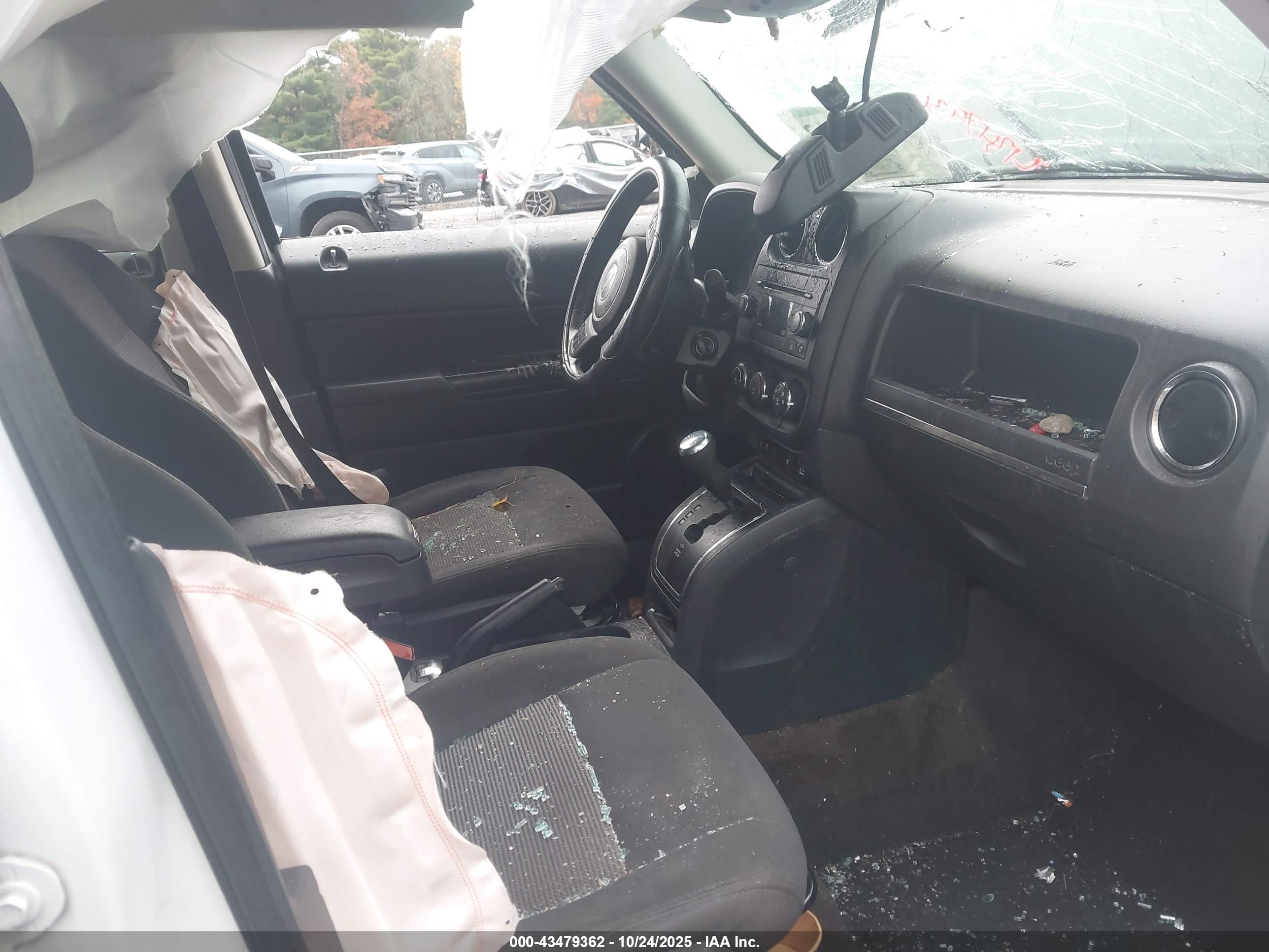JEEP PATRIOT image 5