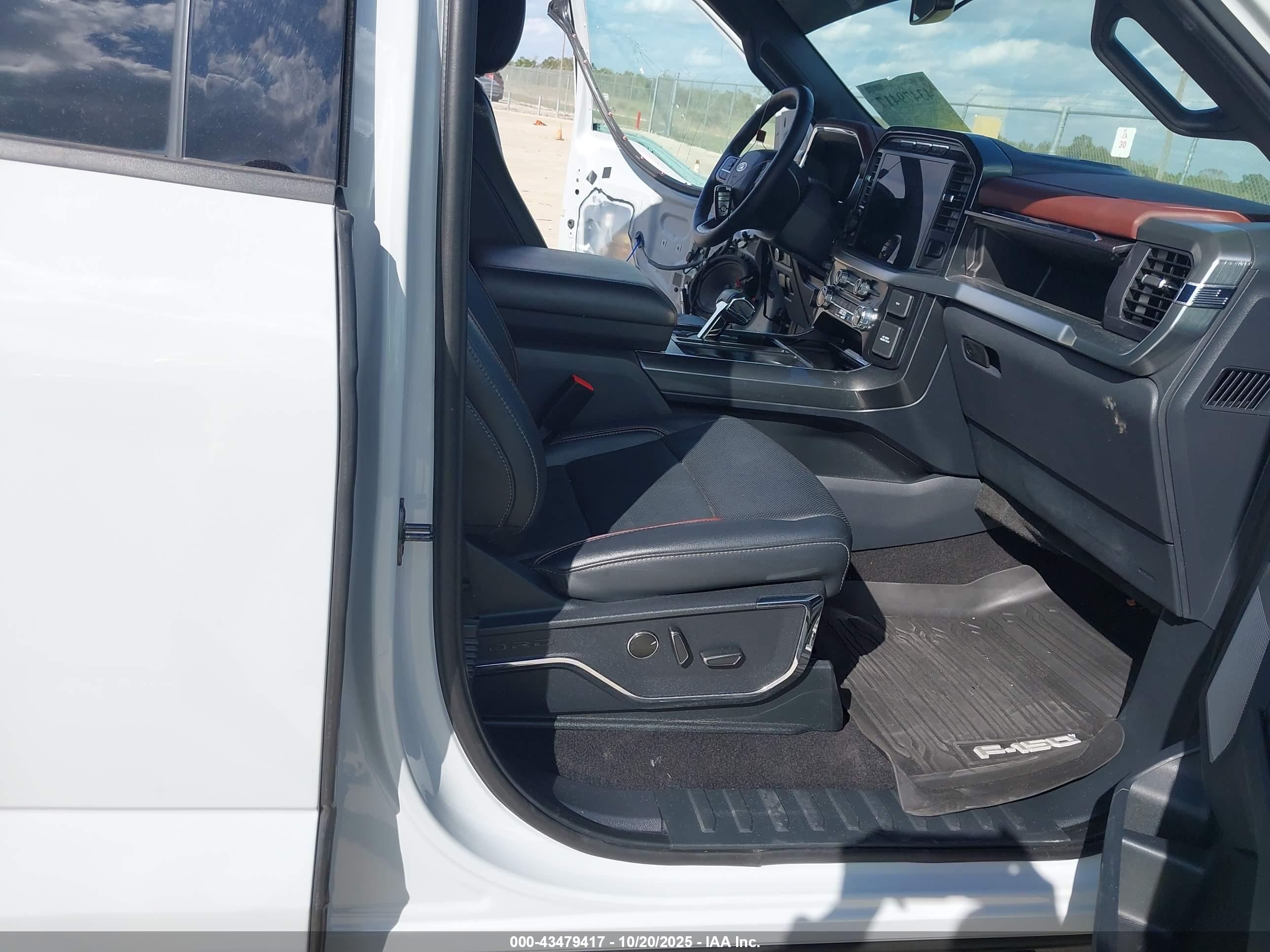 FORD F-150 image 5