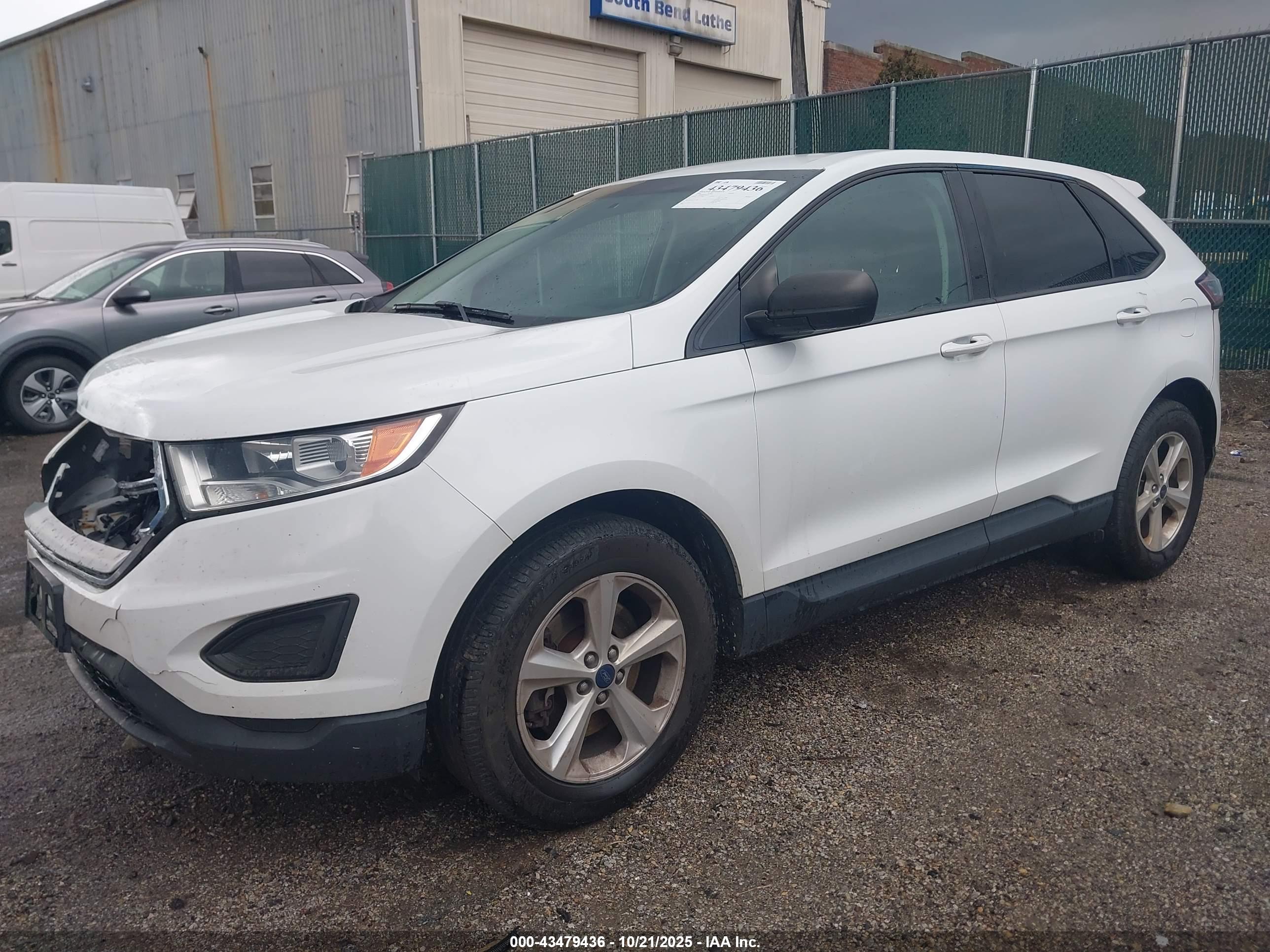 FORD EDGE image 2