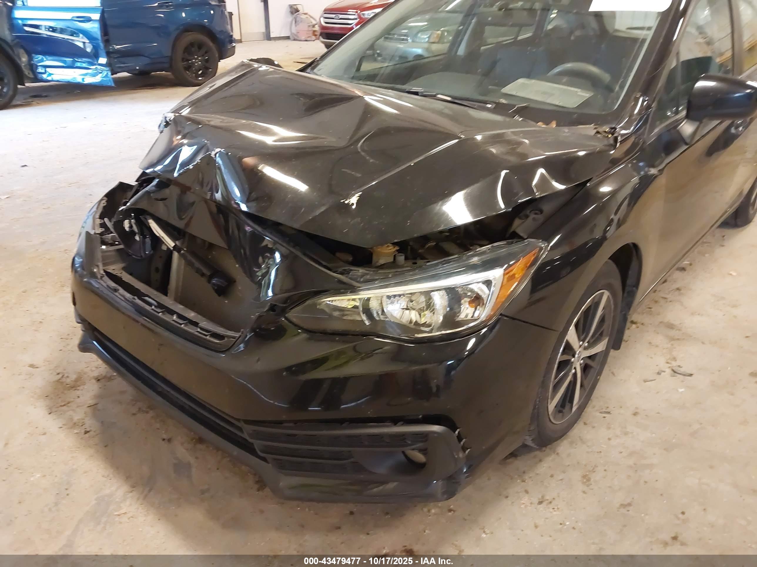 SUBARU IMPREZA image 6