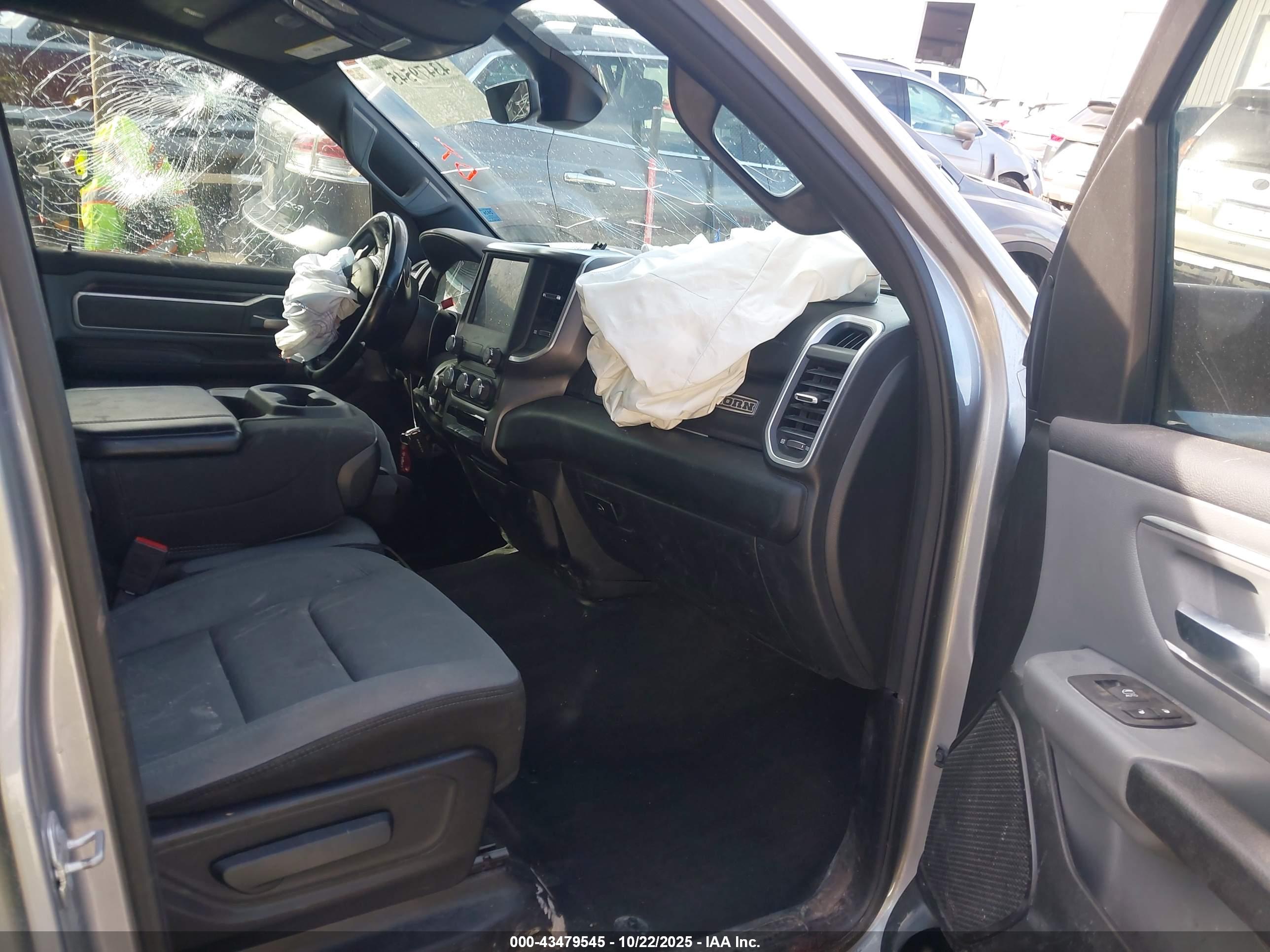RAM 1500 image 5