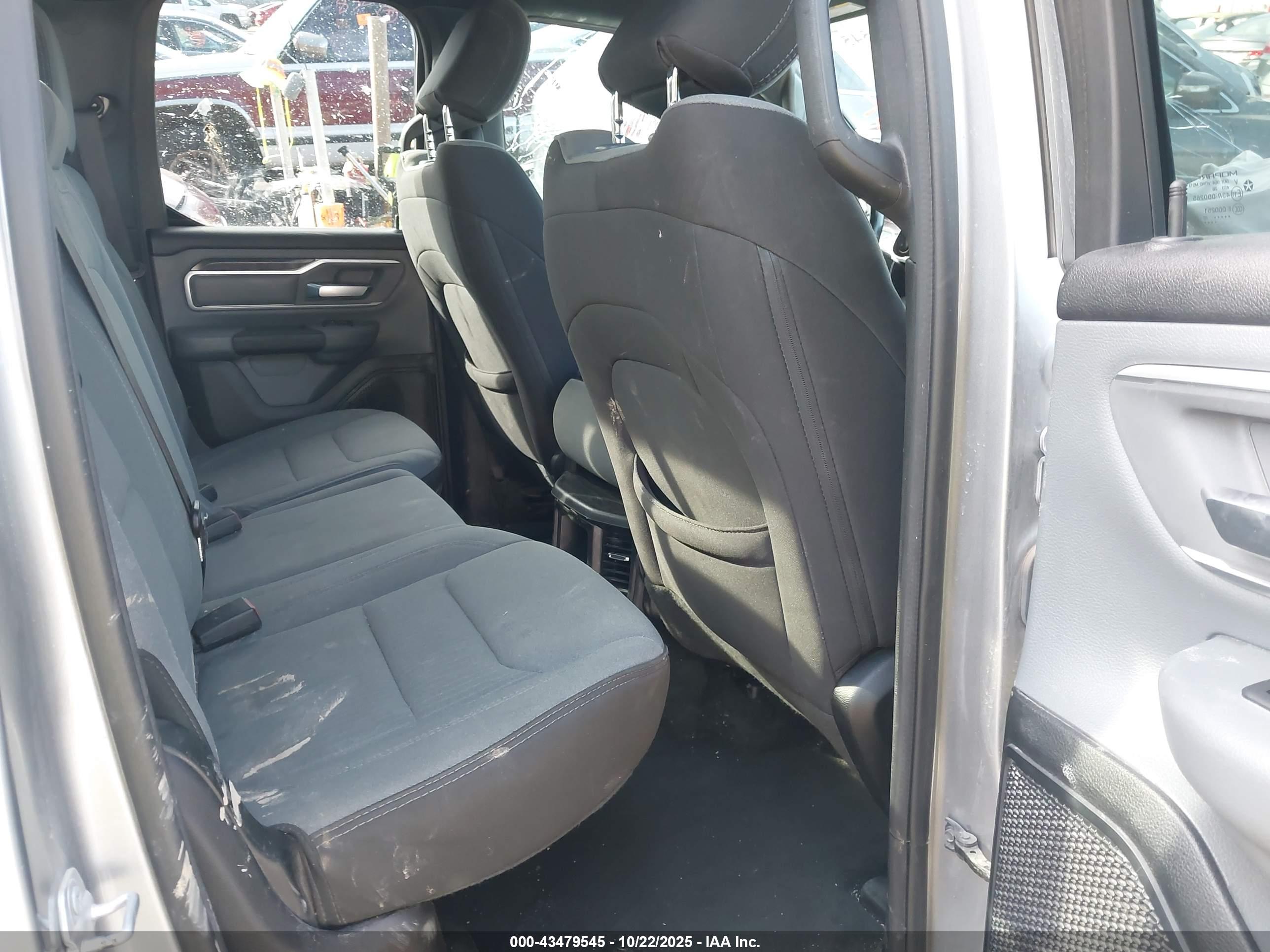 RAM 1500 image 8