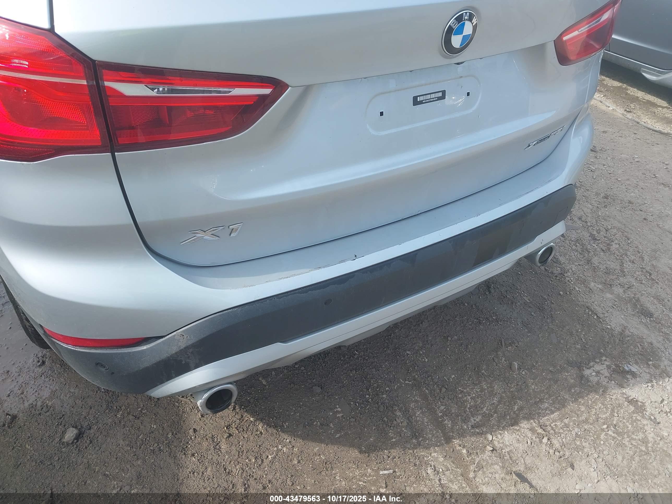 BMW X1 image 6