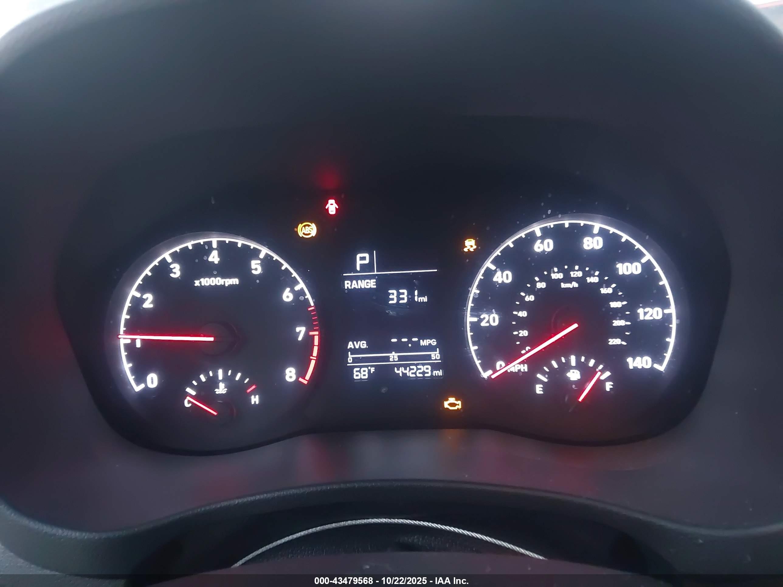 HYUNDAI ACCENT image 7