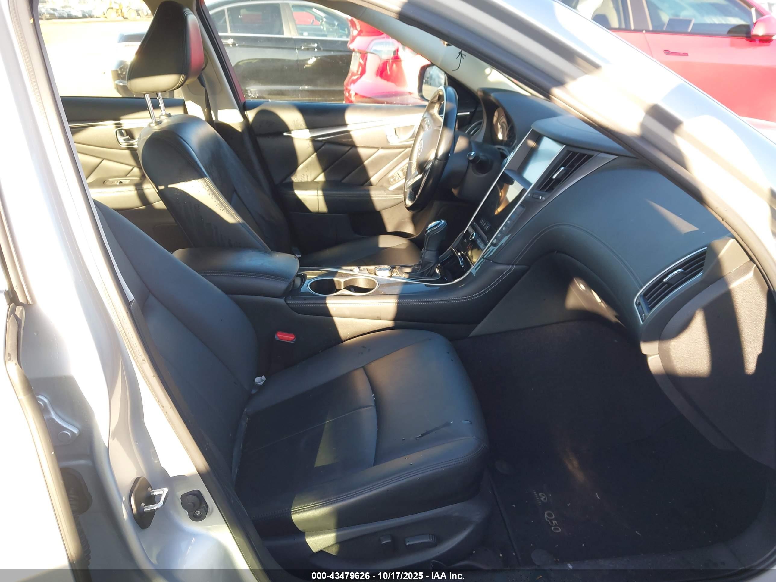 INFINITI Q50 image 5