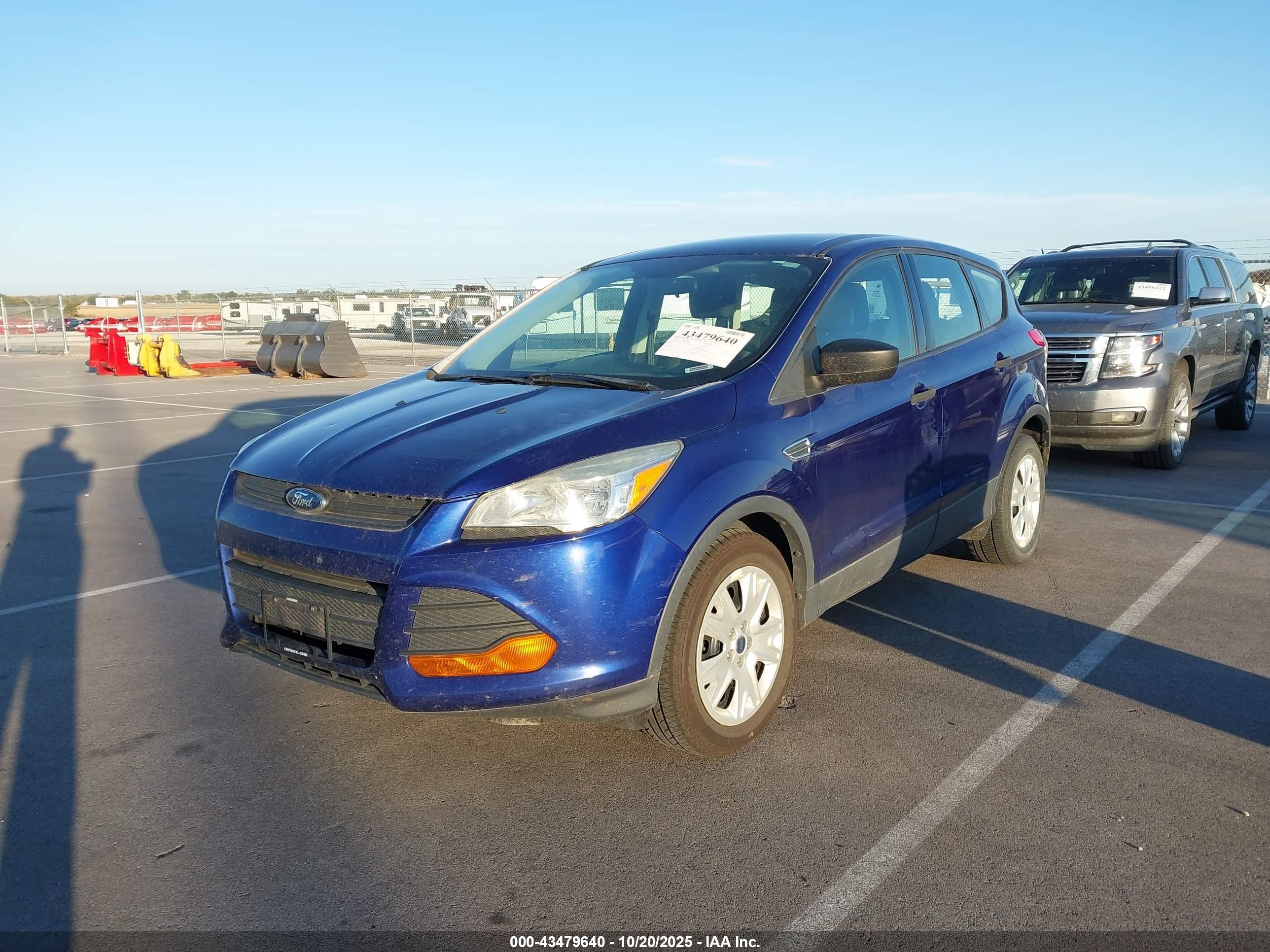 FORD ESCAPE image 2